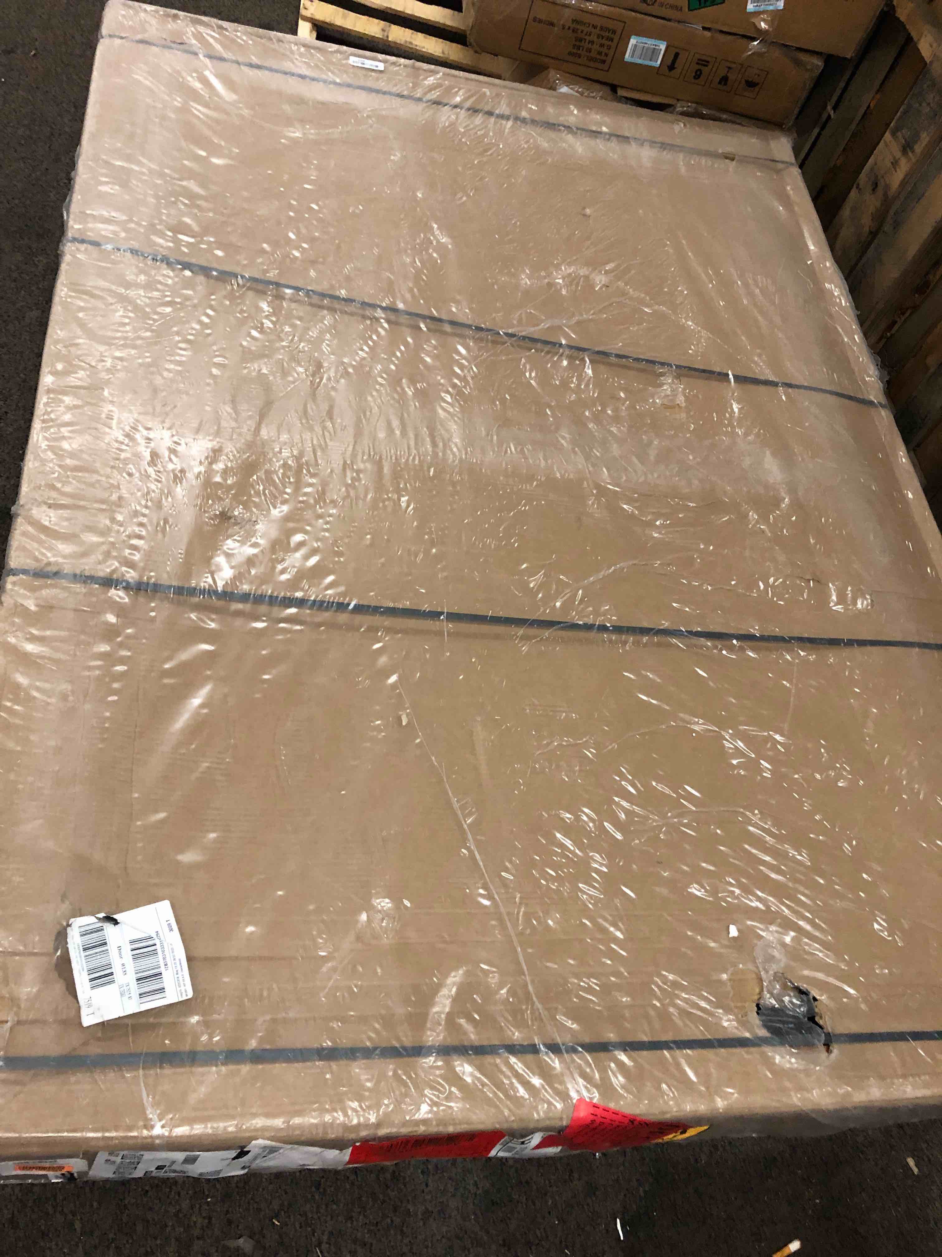 https://s3.amazonaws.com/lotting-images-prod/phillipi/RED4126879_1690562139207.jpeg
