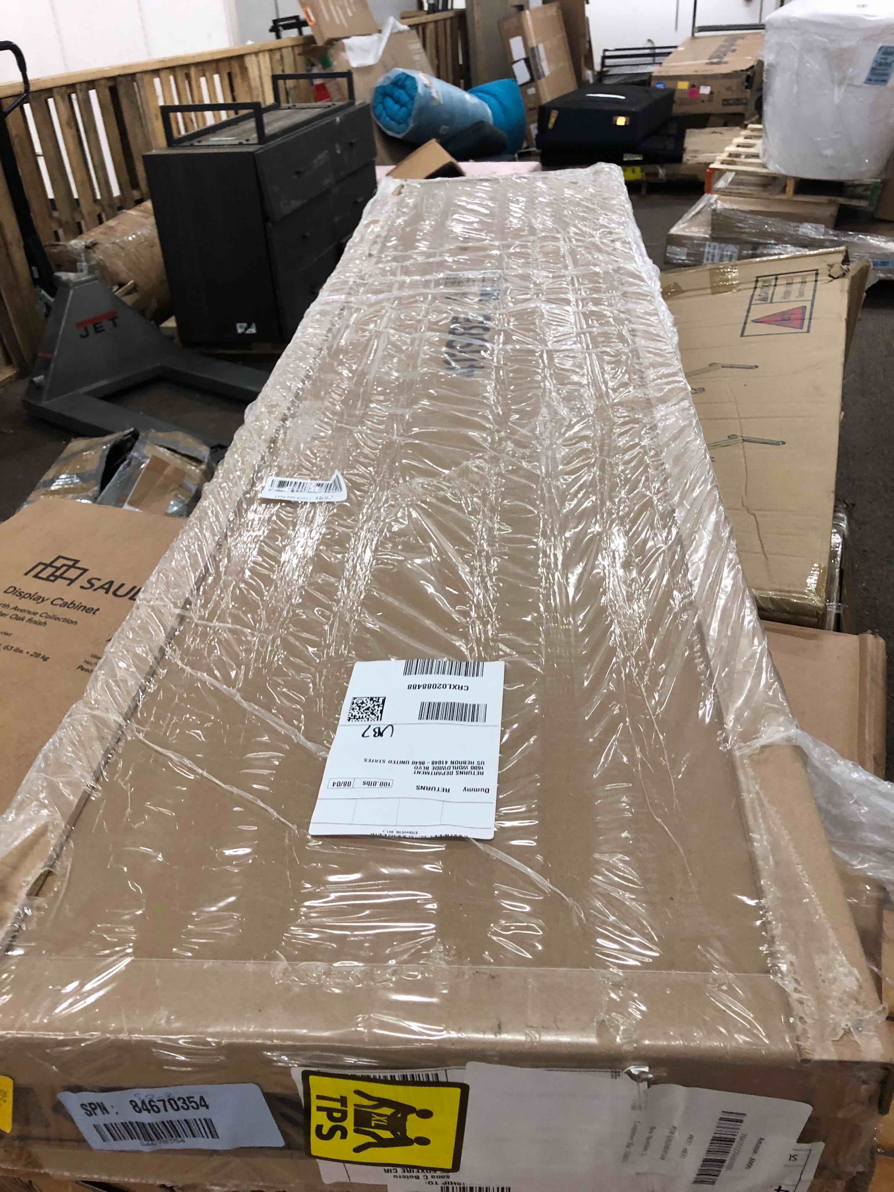 https://s3.amazonaws.com/lotting-images-prod/phillipi/RED4128161_1692189373470.jpeg