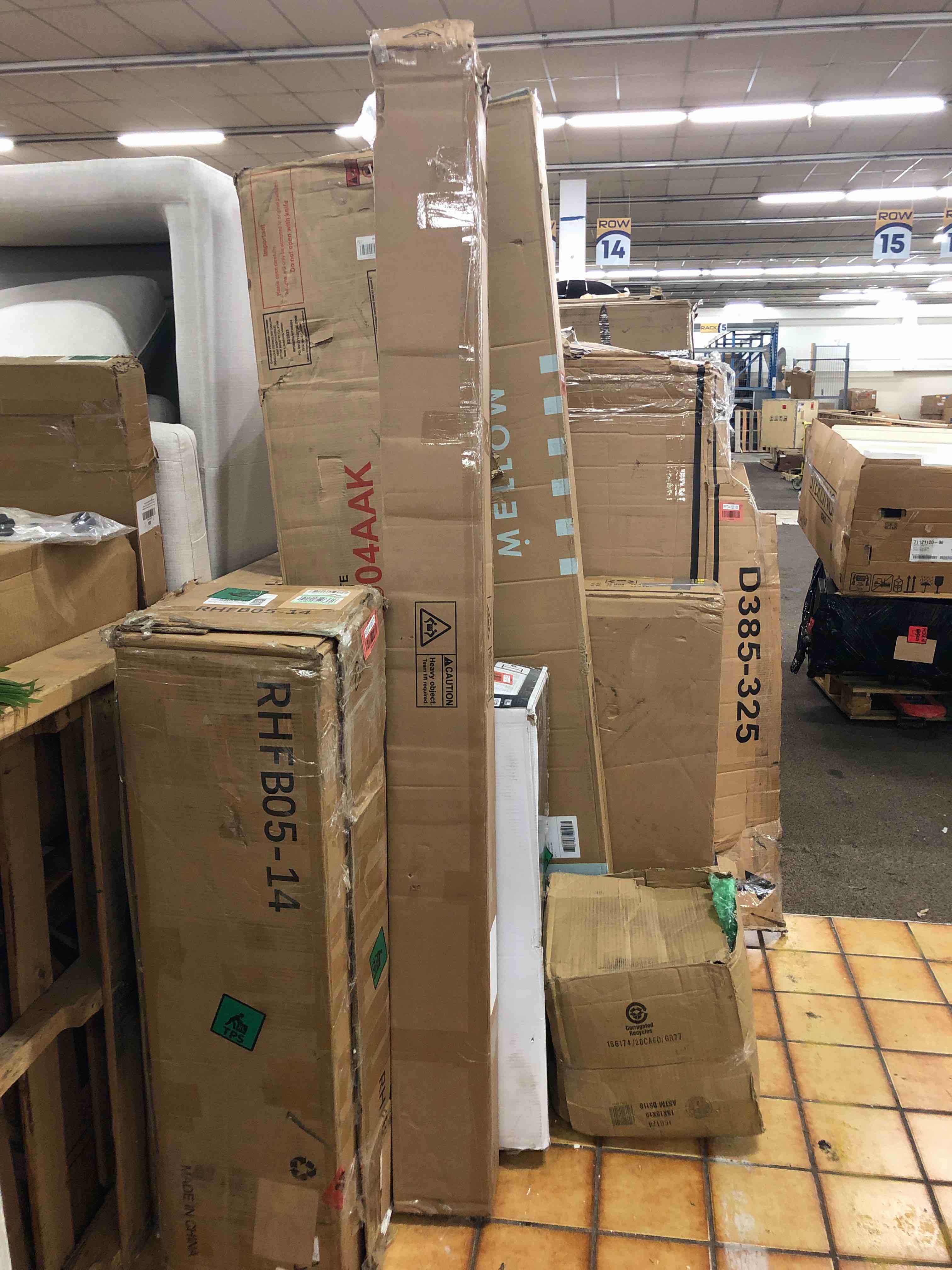 https://s3.amazonaws.com/lotting-images-prod/phillipi/RED4128175_1692200168400.jpeg