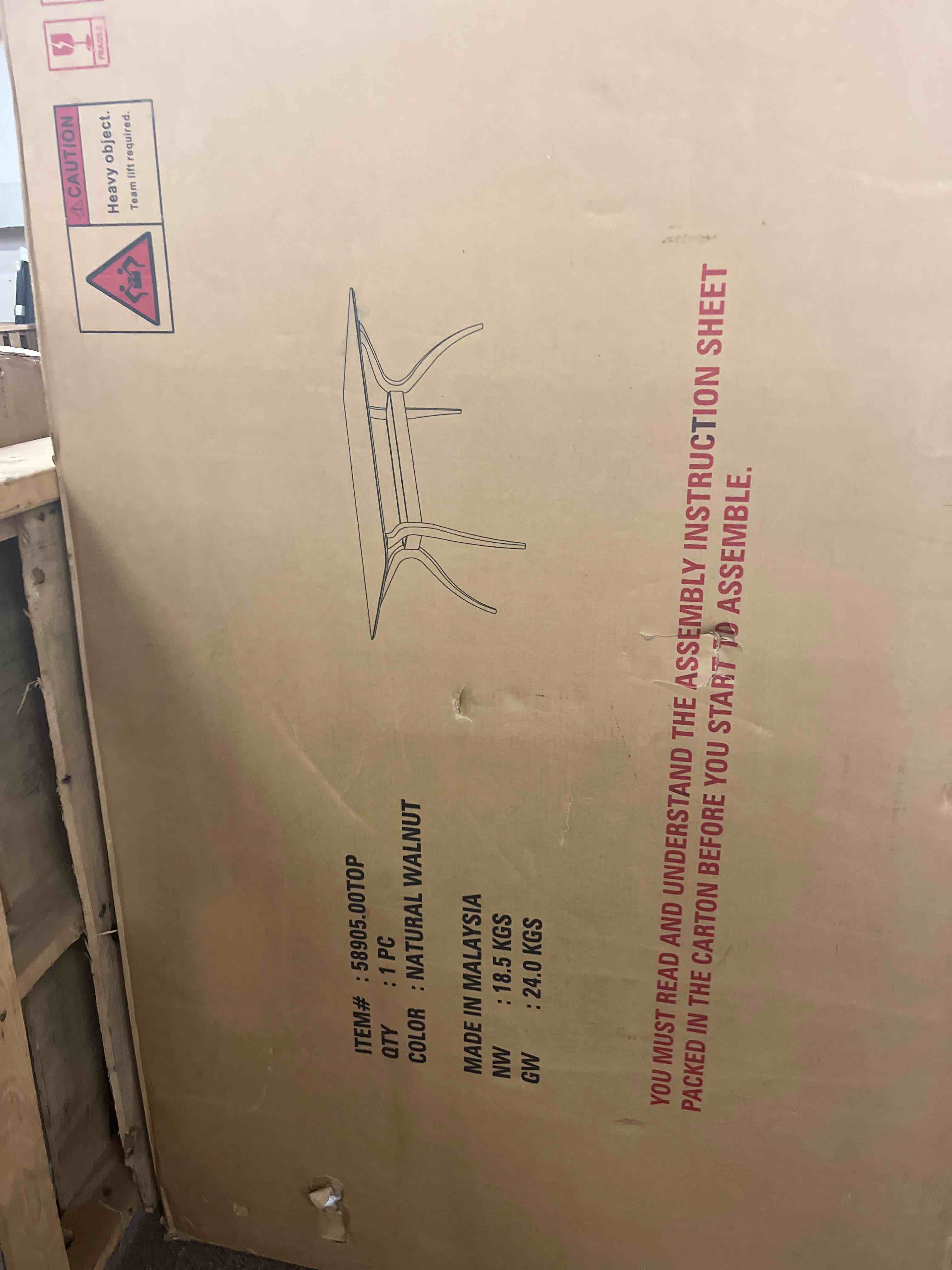 https://s3.amazonaws.com/lotting-images-prod/phillipi/RED4128545_1693497992956.jpeg