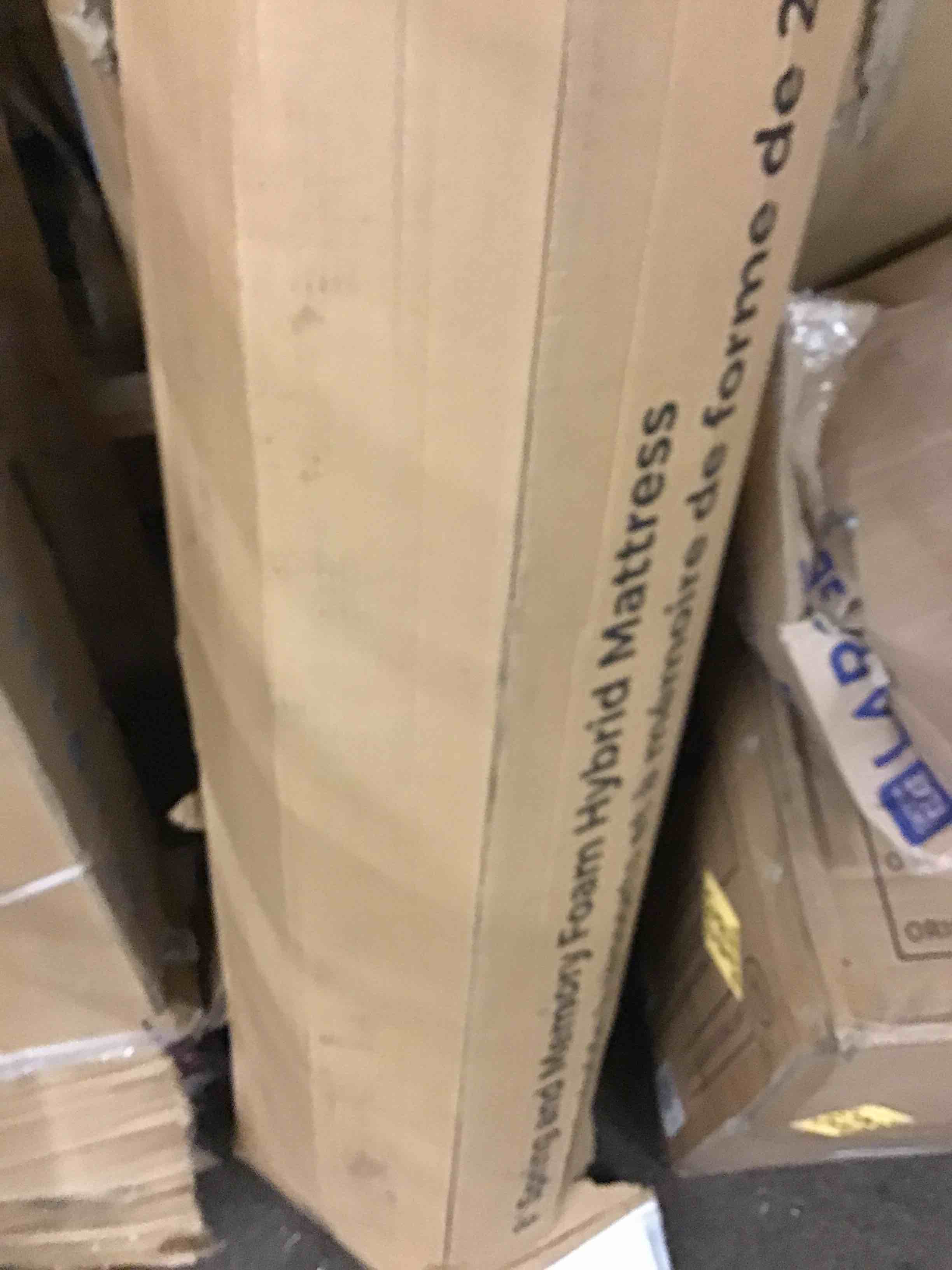 https://s3.amazonaws.com/lotting-images-prod/phillipi/RED4129015_1692999853038.jpeg