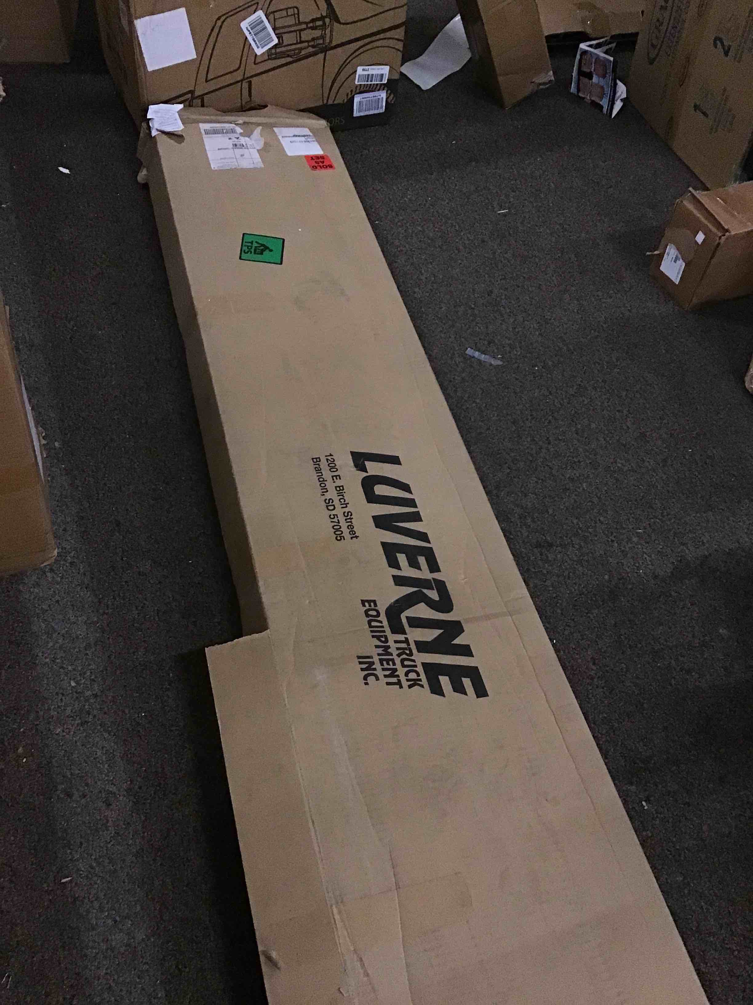 https://s3.amazonaws.com/lotting-images-prod/phillipi/RED4129020_1692993271656.jpeg