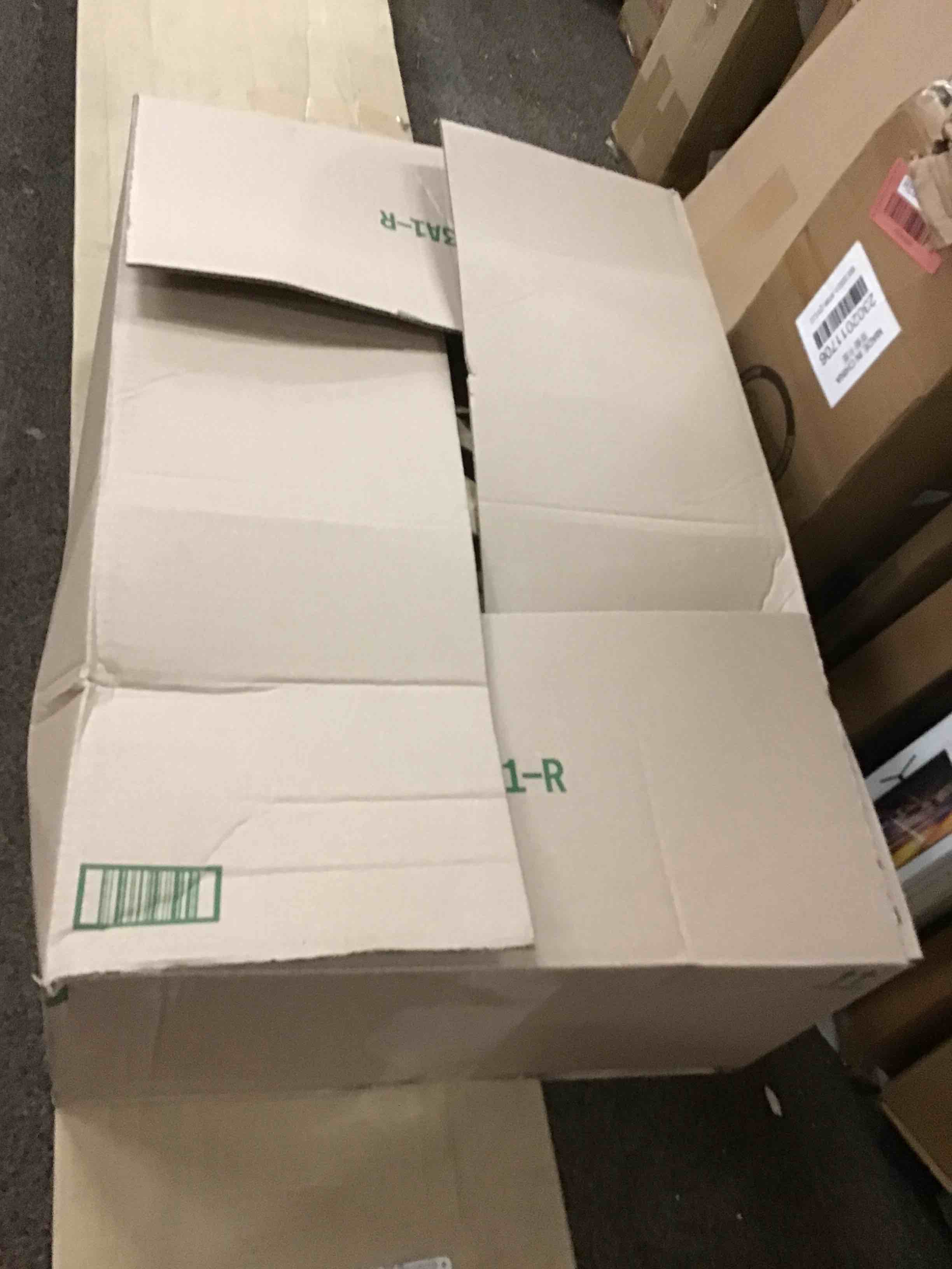 https://s3.amazonaws.com/lotting-images-prod/phillipi/RED4129023_1692992898314.jpeg