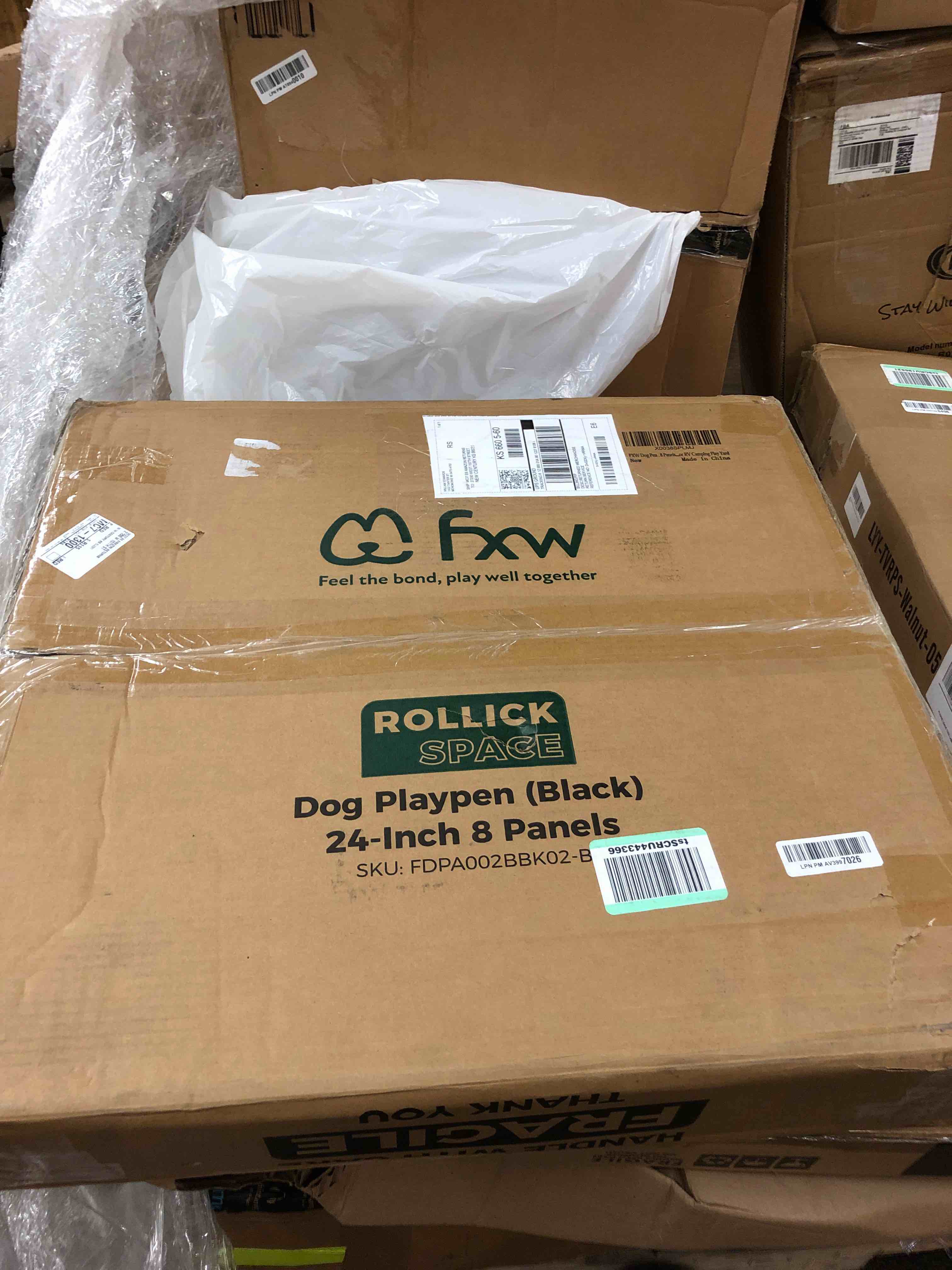 https://s3.amazonaws.com/lotting-images-prod/phillipi/RED4129186_1693268263522.jpeg
