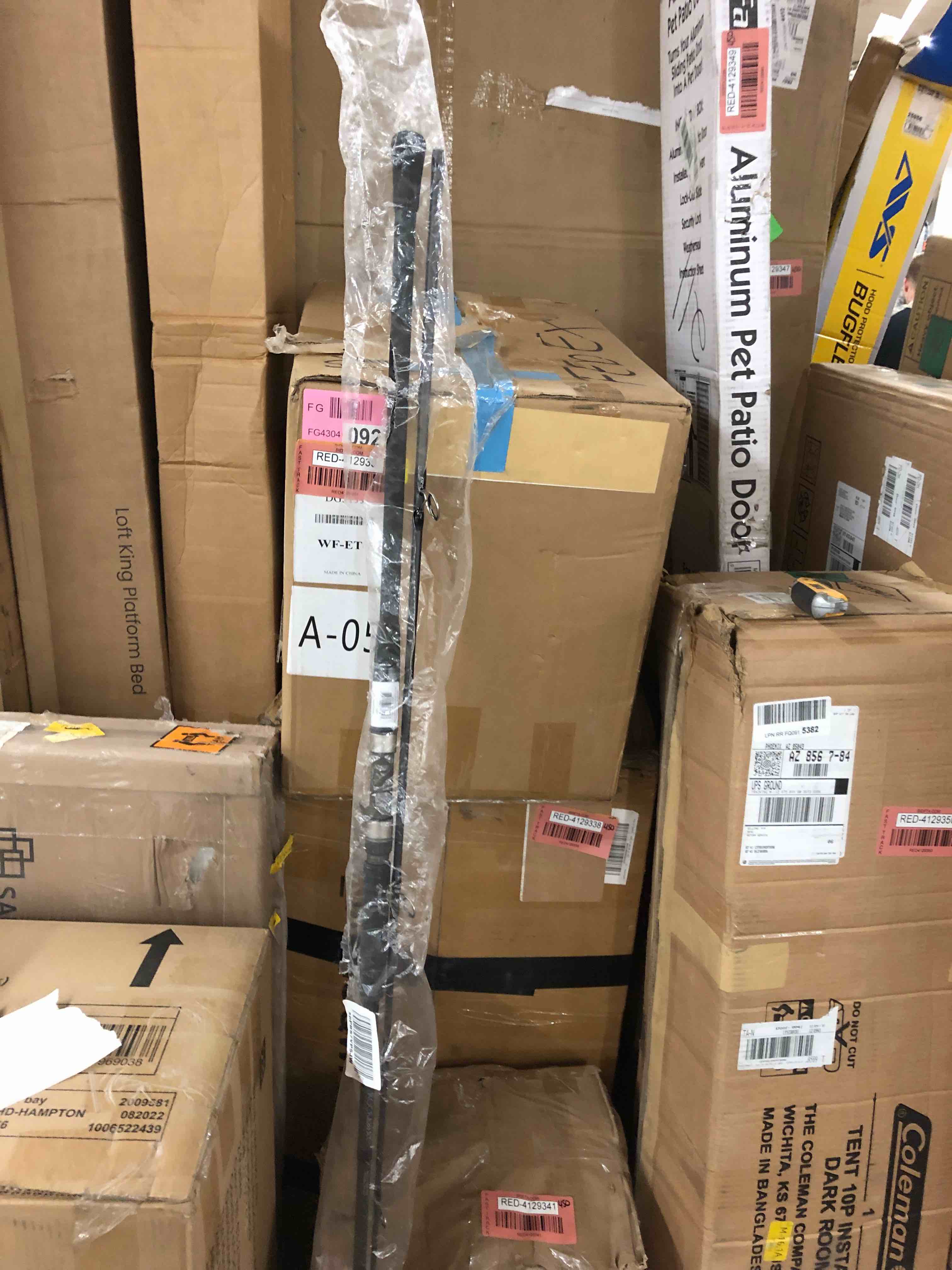 https://s3.amazonaws.com/lotting-images-prod/phillipi/RED4129369_1693448510072.jpeg