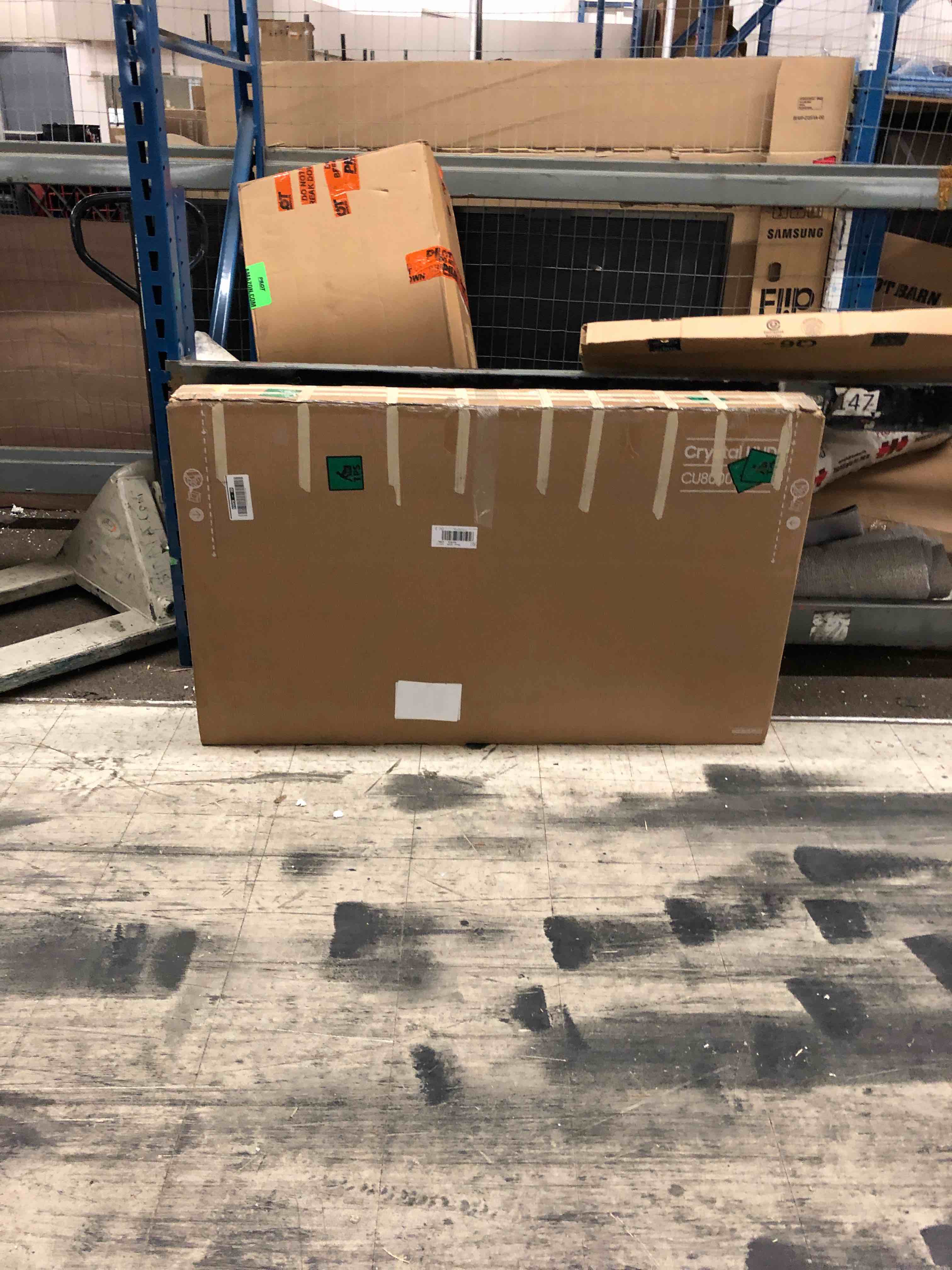 https://s3.amazonaws.com/lotting-images-prod/phillipi/RED4129385_1693491961820.jpeg