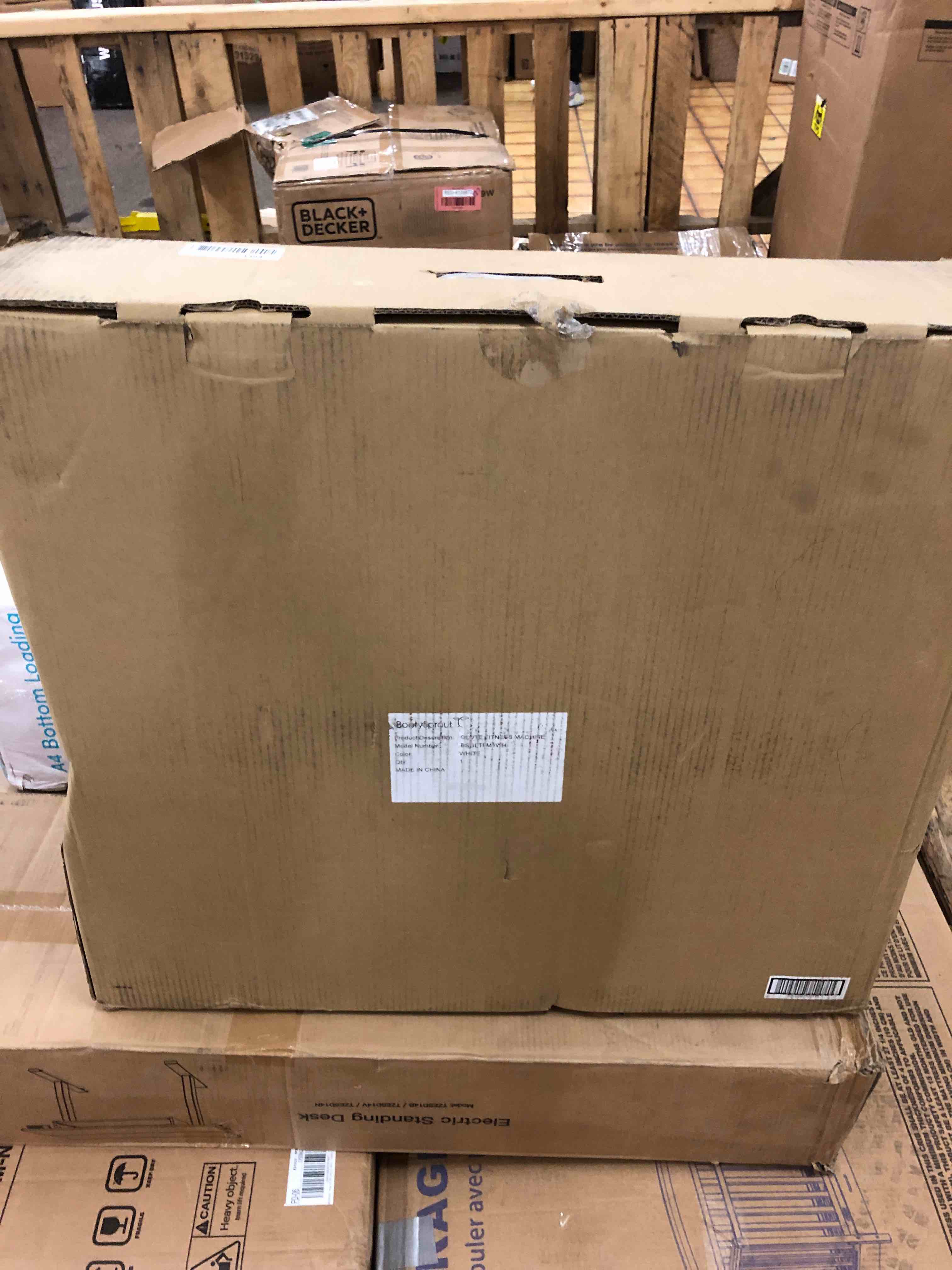 https://s3.amazonaws.com/lotting-images-prod/phillipi/RED4129834_1694524986252.jpeg