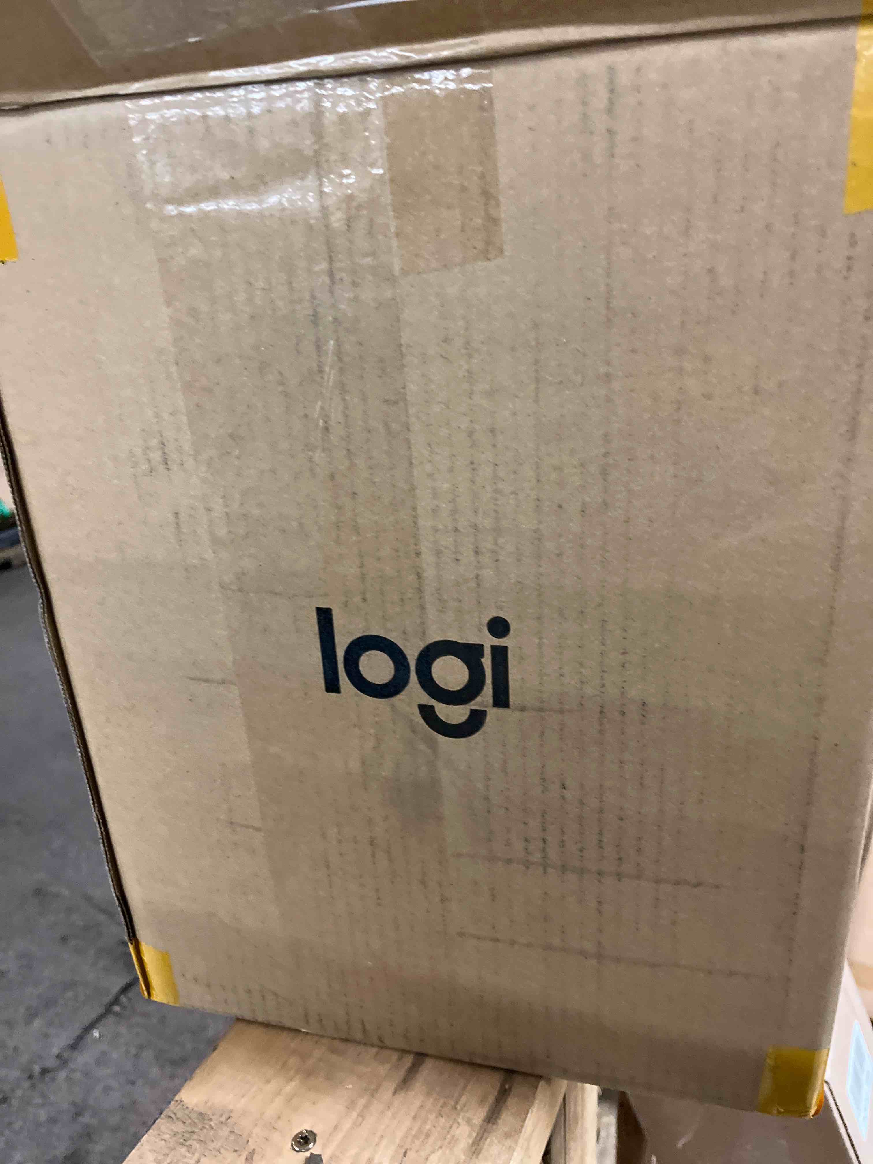 https://s3.amazonaws.com/lotting-images-prod/phillipi/RED4129956_1697118306530.jpeg
