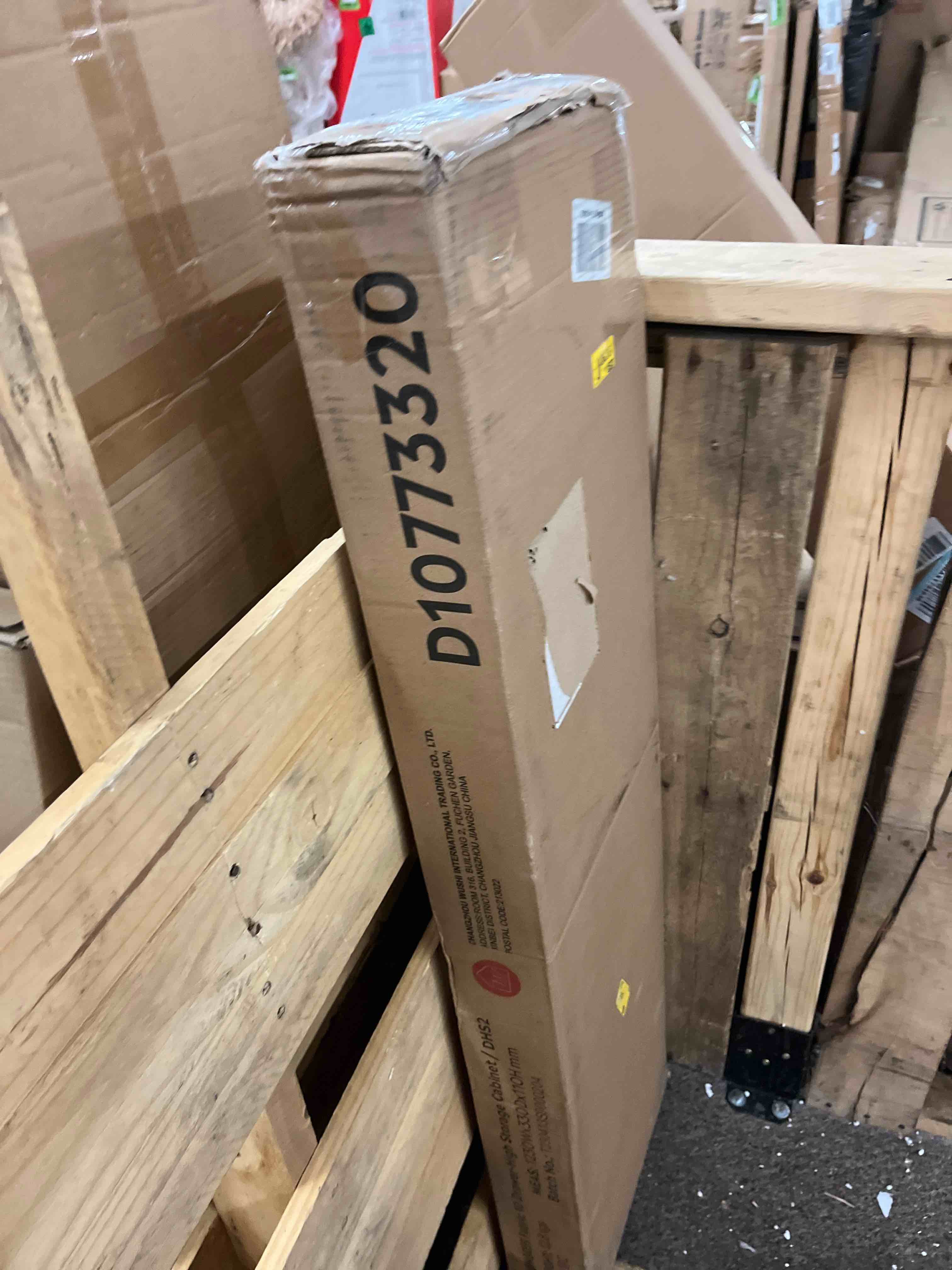 https://s3.amazonaws.com/lotting-images-prod/phillipi/RED4129960_1697117856684.jpeg