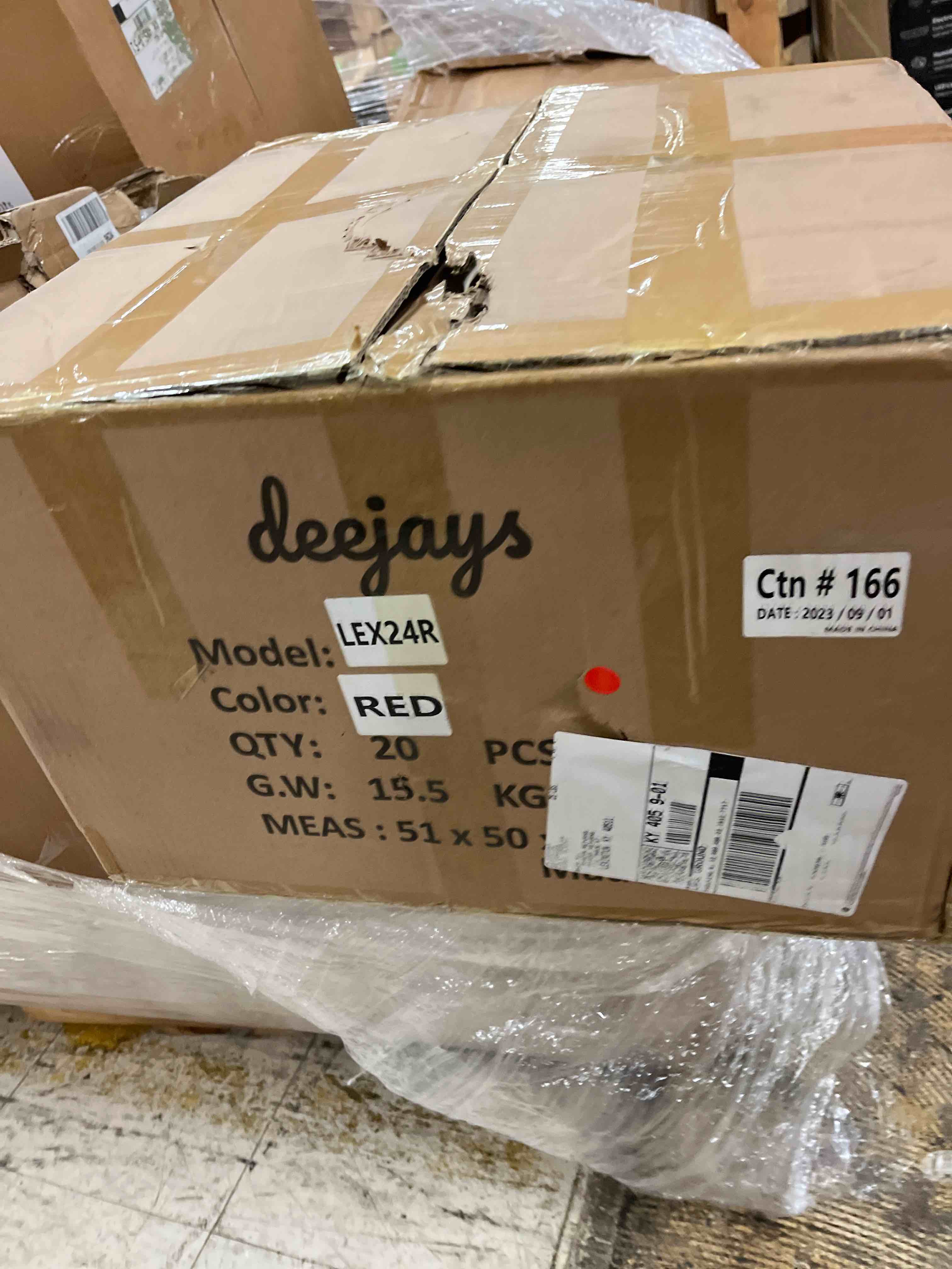 https://s3.amazonaws.com/lotting-images-prod/phillipi/RED4129988_1697123101924.jpeg