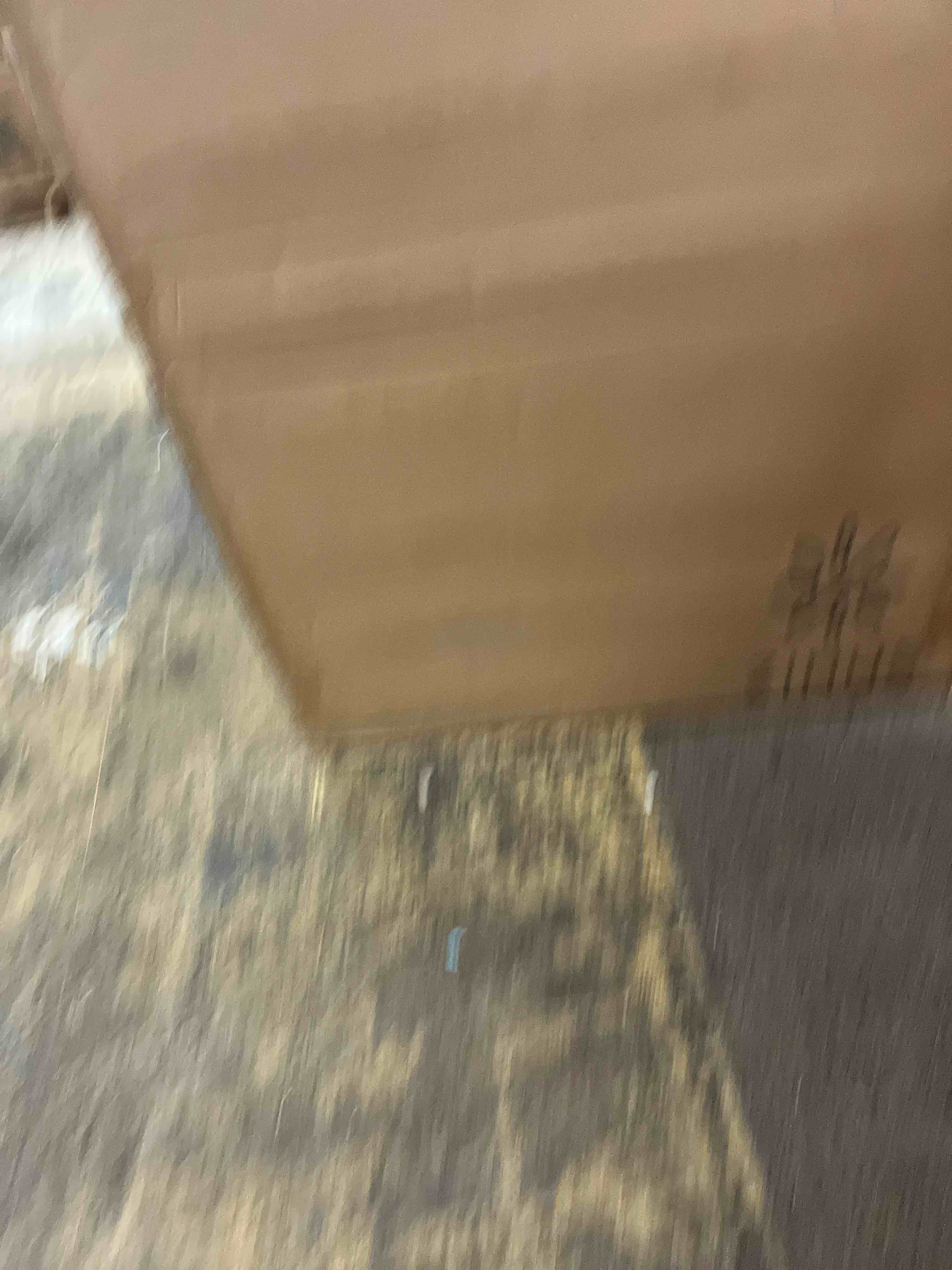 https://s3.amazonaws.com/lotting-images-prod/phillipi/RED4130873_1698265208661.jpeg