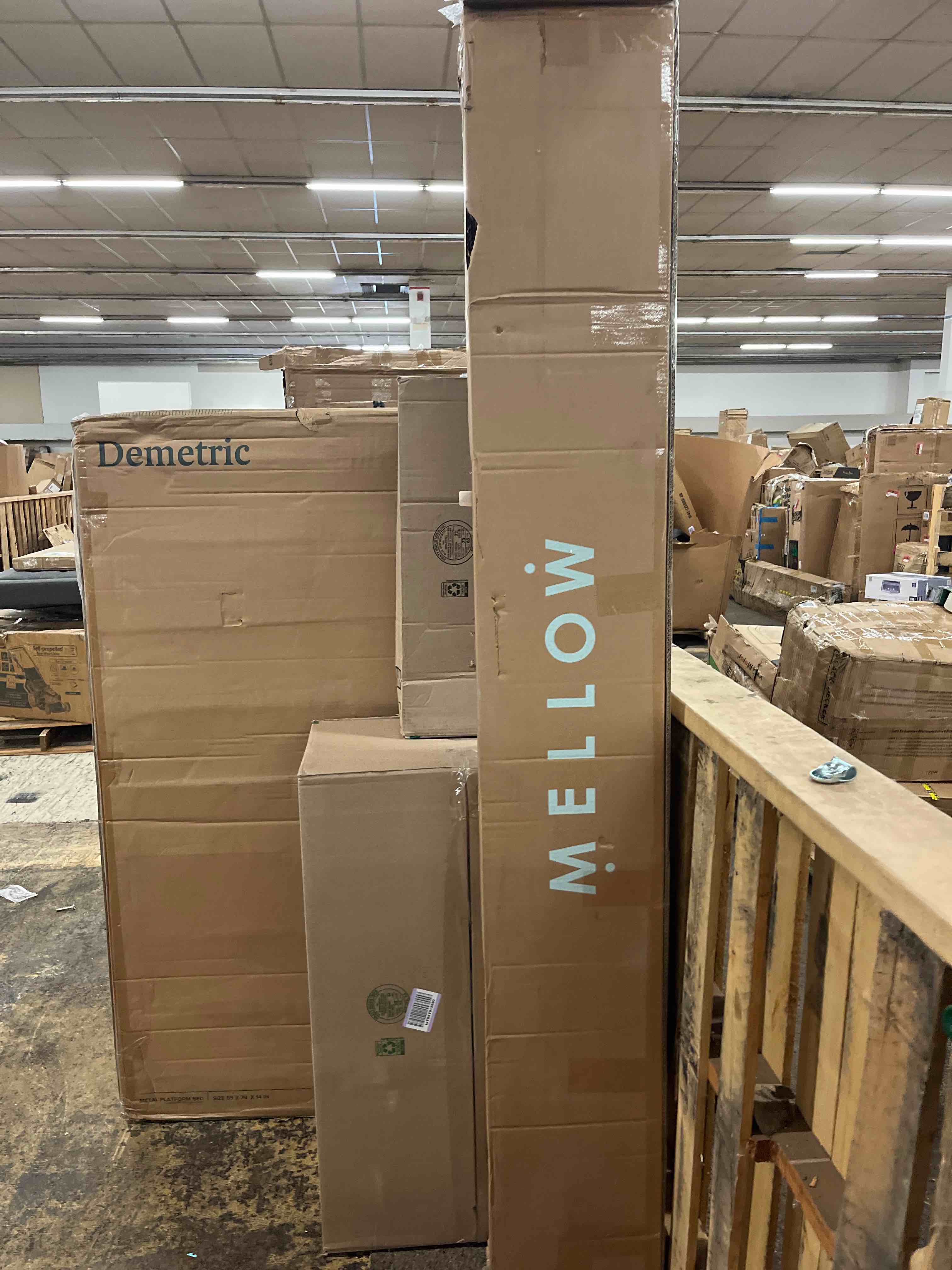https://s3.amazonaws.com/lotting-images-prod/phillipi/RED4130876_1698265829812.jpeg