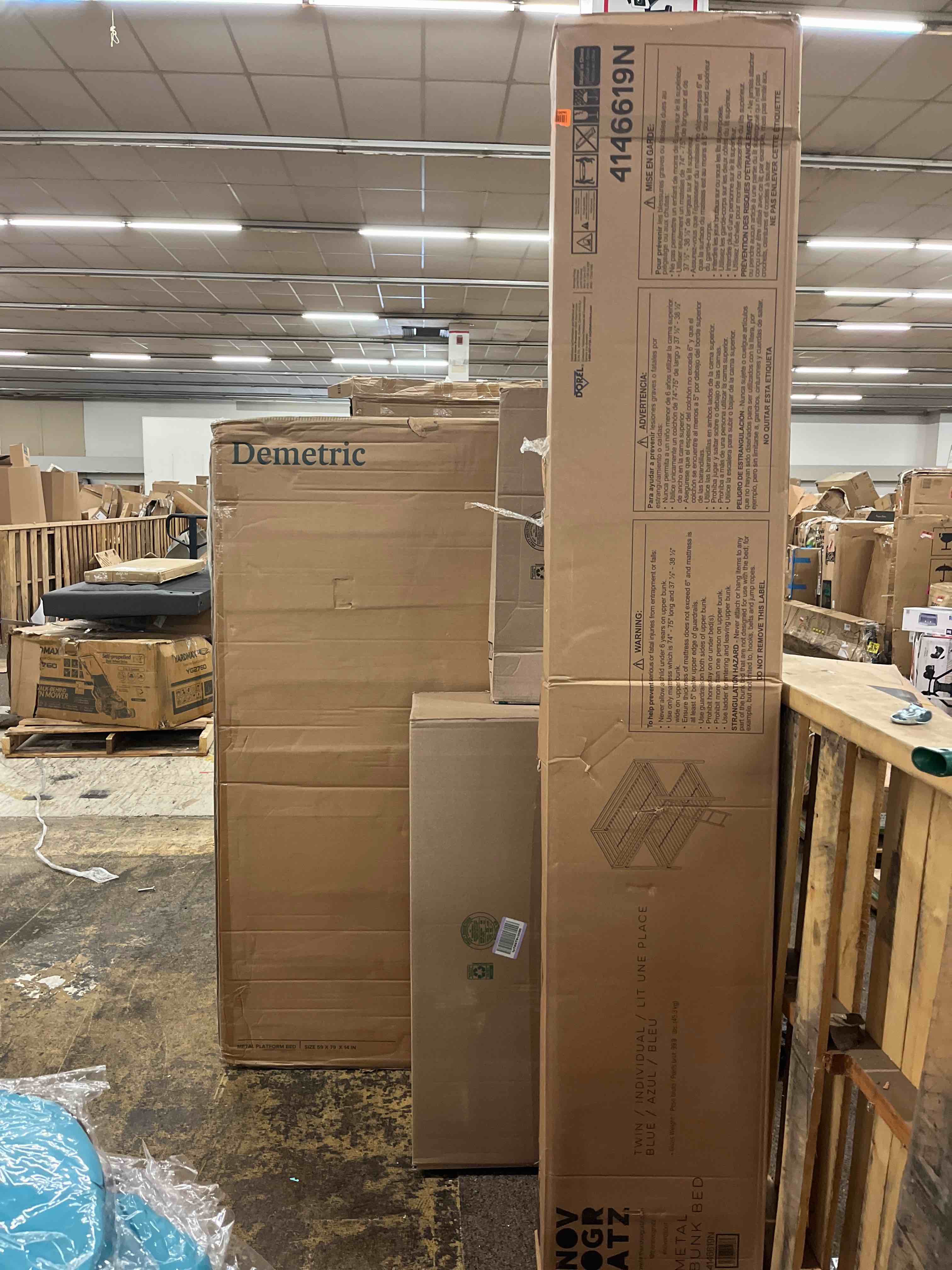 https://s3.amazonaws.com/lotting-images-prod/phillipi/RED4130877_1698265905387.jpeg