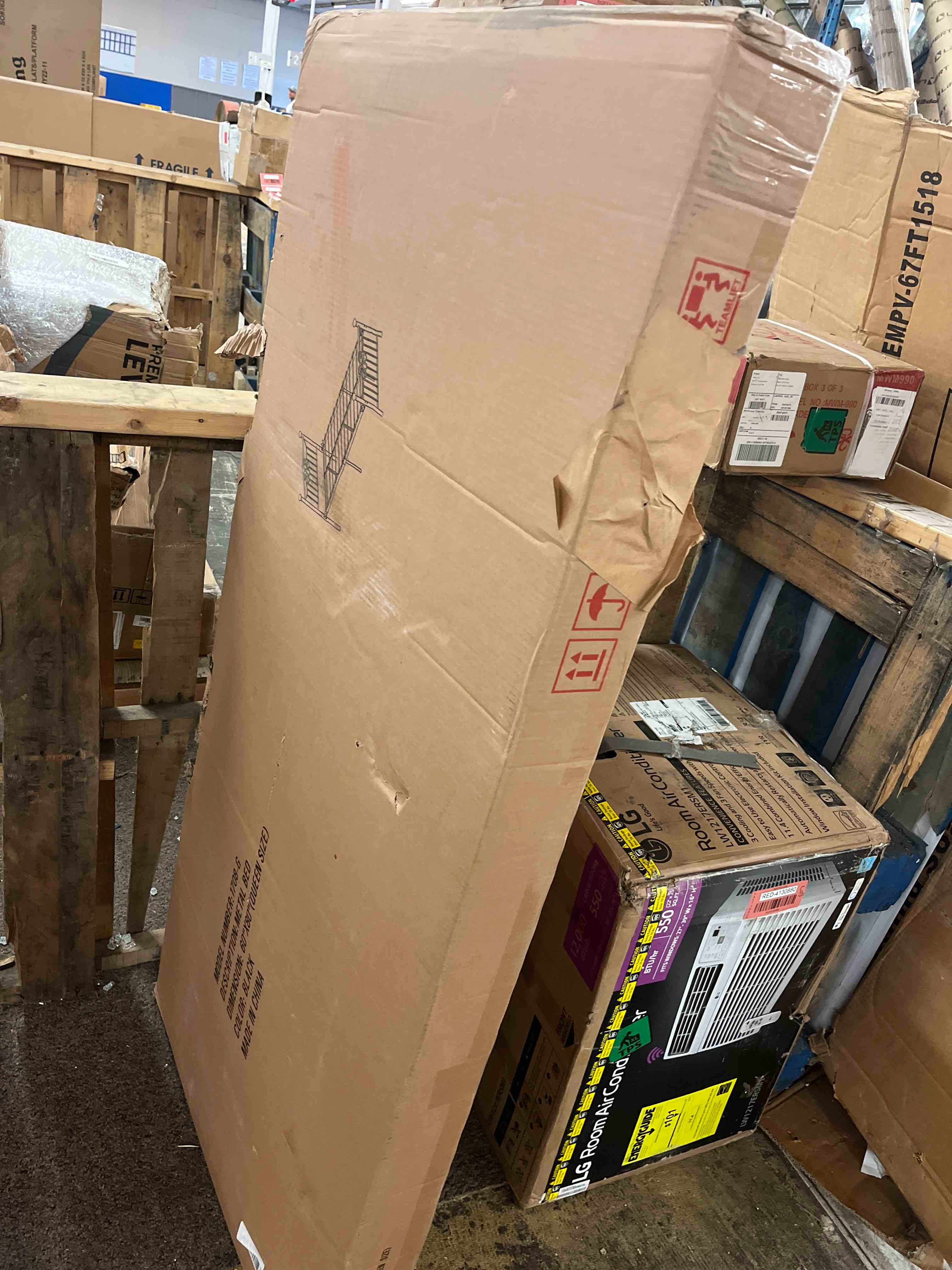 https://s3.amazonaws.com/lotting-images-prod/phillipi/RED4130883_1698266835607.jpeg