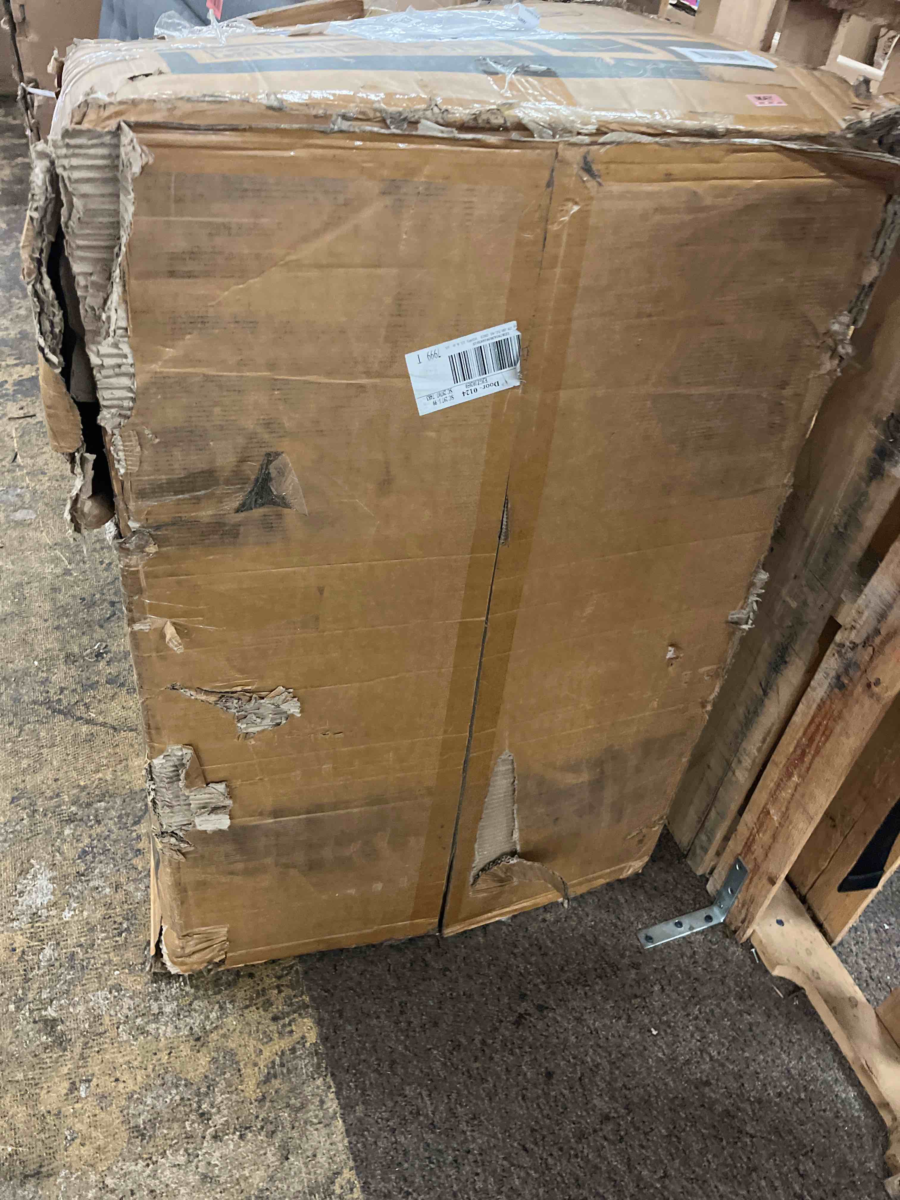 https://s3.amazonaws.com/lotting-images-prod/phillipi/RED4130893_1698268071216.jpeg