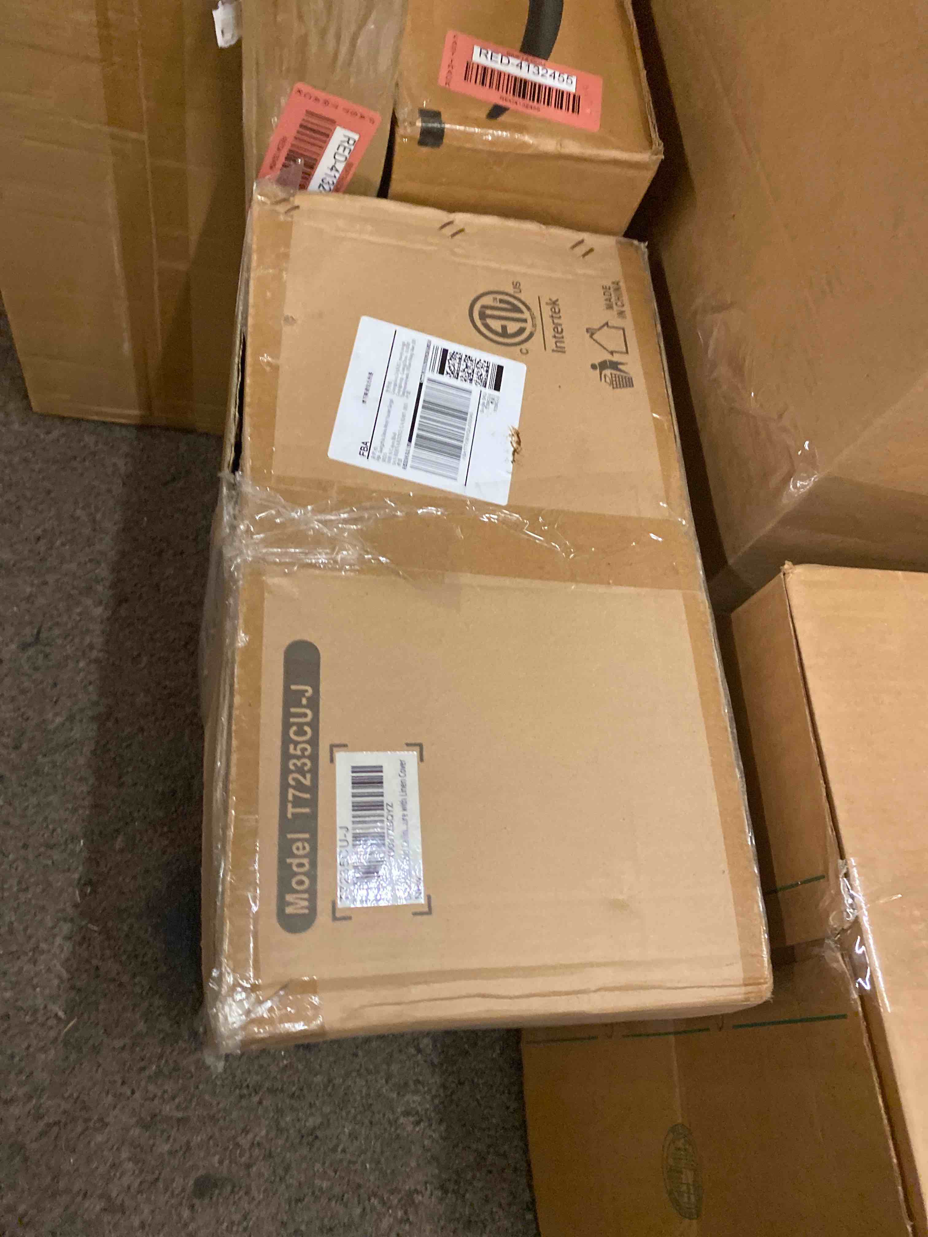 https://s3.amazonaws.com/lotting-images-prod/phillipi/RED4132456_1700537073081.jpeg