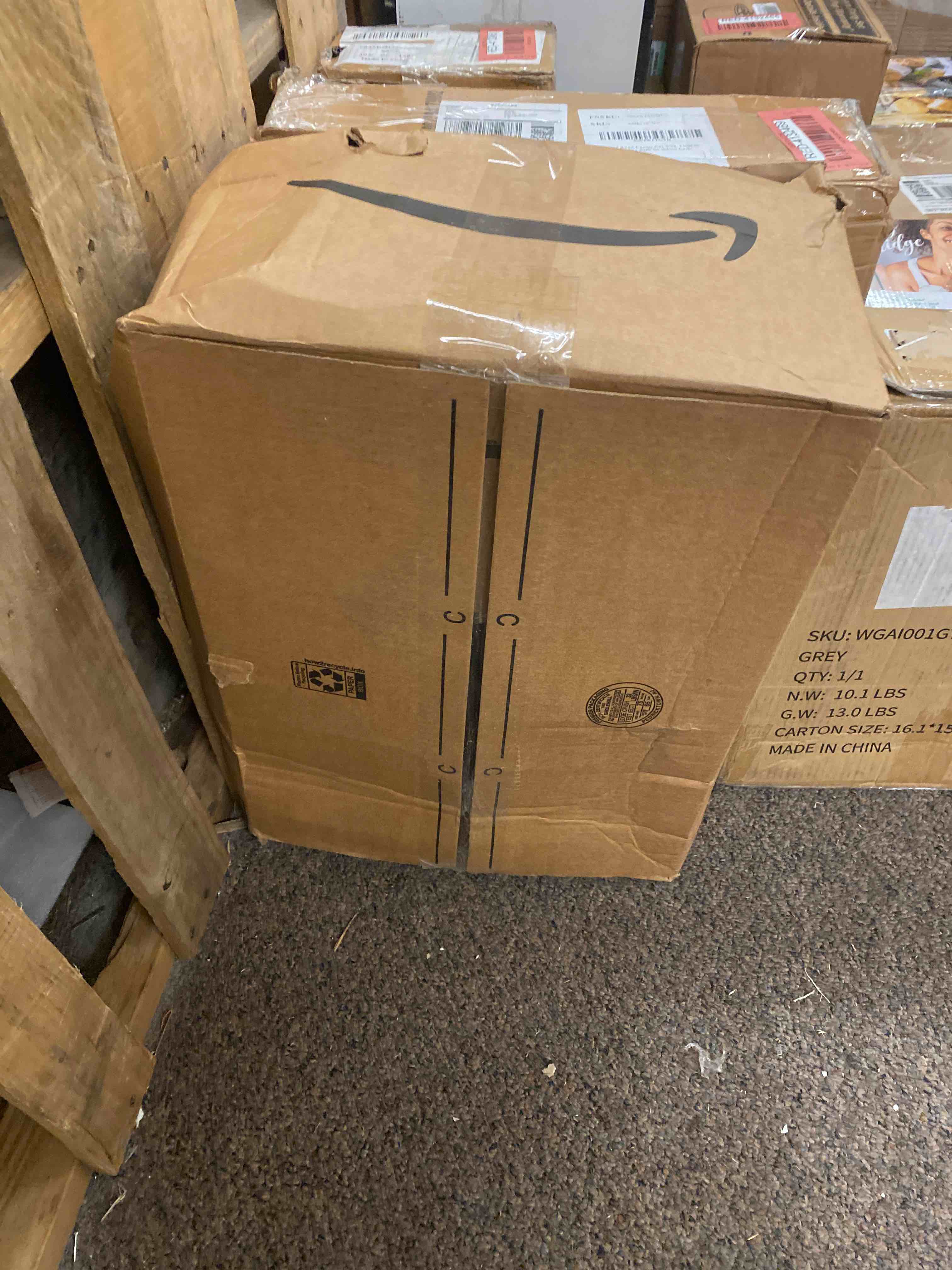 https://s3.amazonaws.com/lotting-images-prod/phillipi/RED4132472_1700573454923.jpeg
