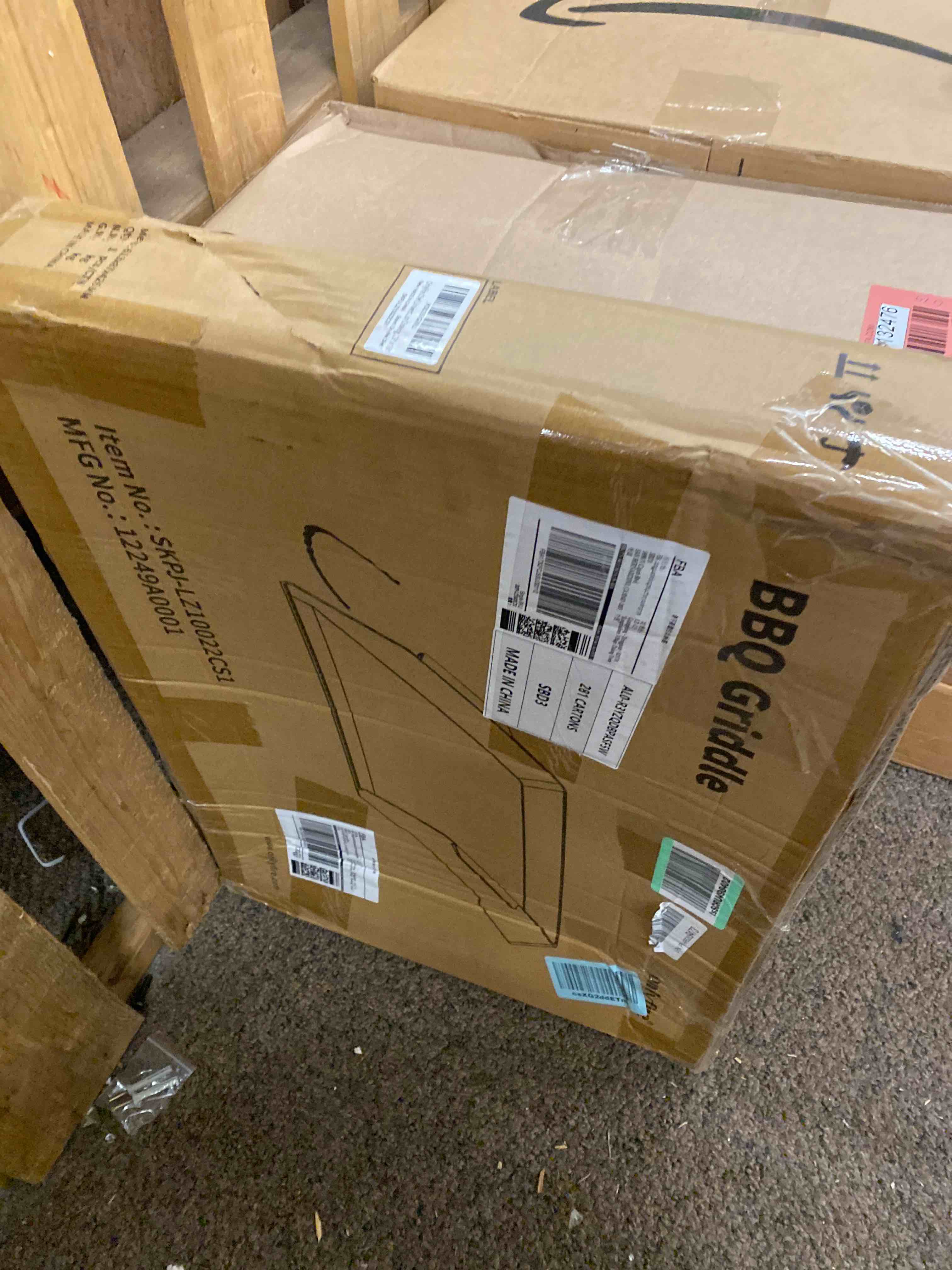 https://s3.amazonaws.com/lotting-images-prod/phillipi/RED4132478_1700575928692.jpeg