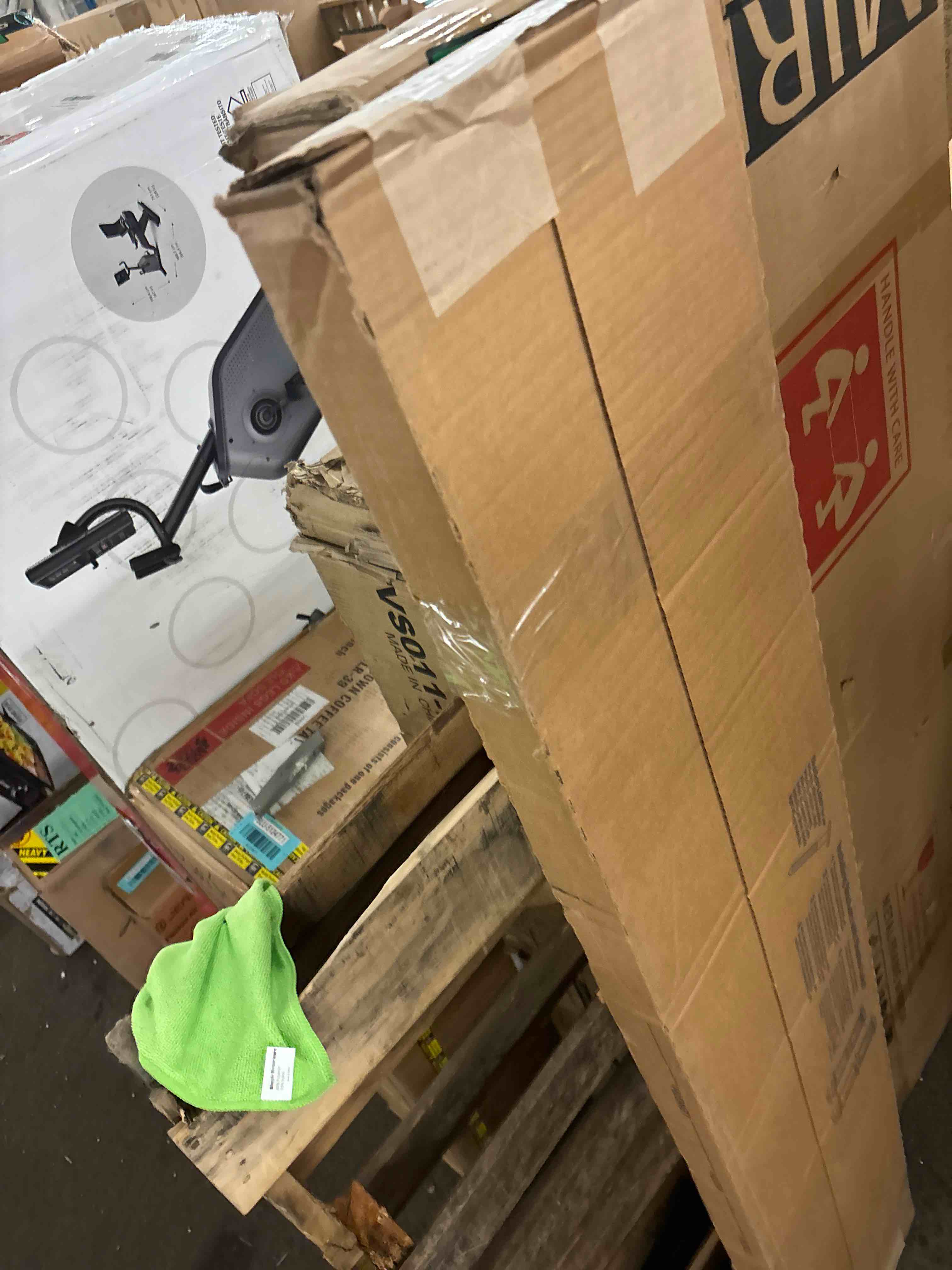 https://s3.amazonaws.com/lotting-images-prod/phillipi/RED4134570_1705006587687.jpeg