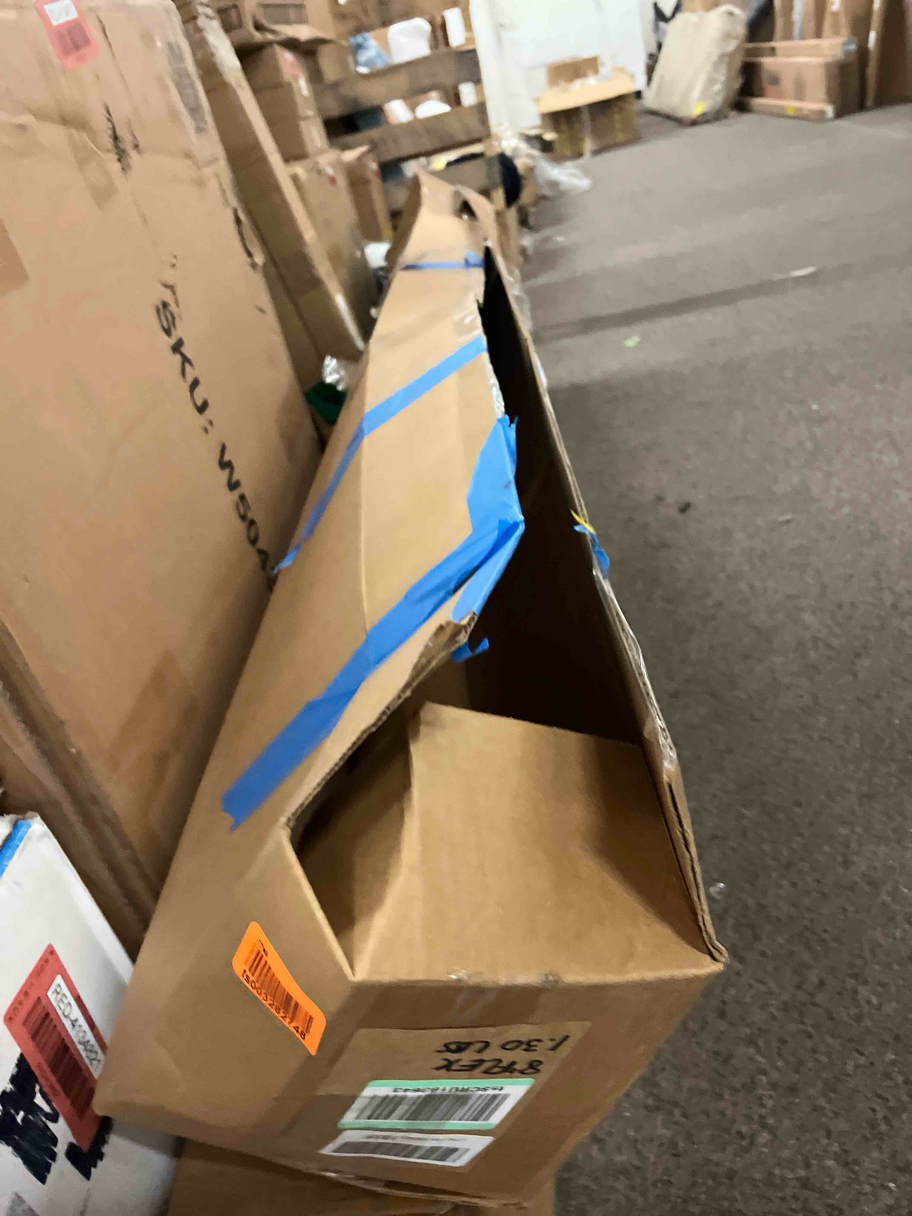 https://s3.amazonaws.com/lotting-images-prod/phillipi/RED4134791_1705442868617.jpeg