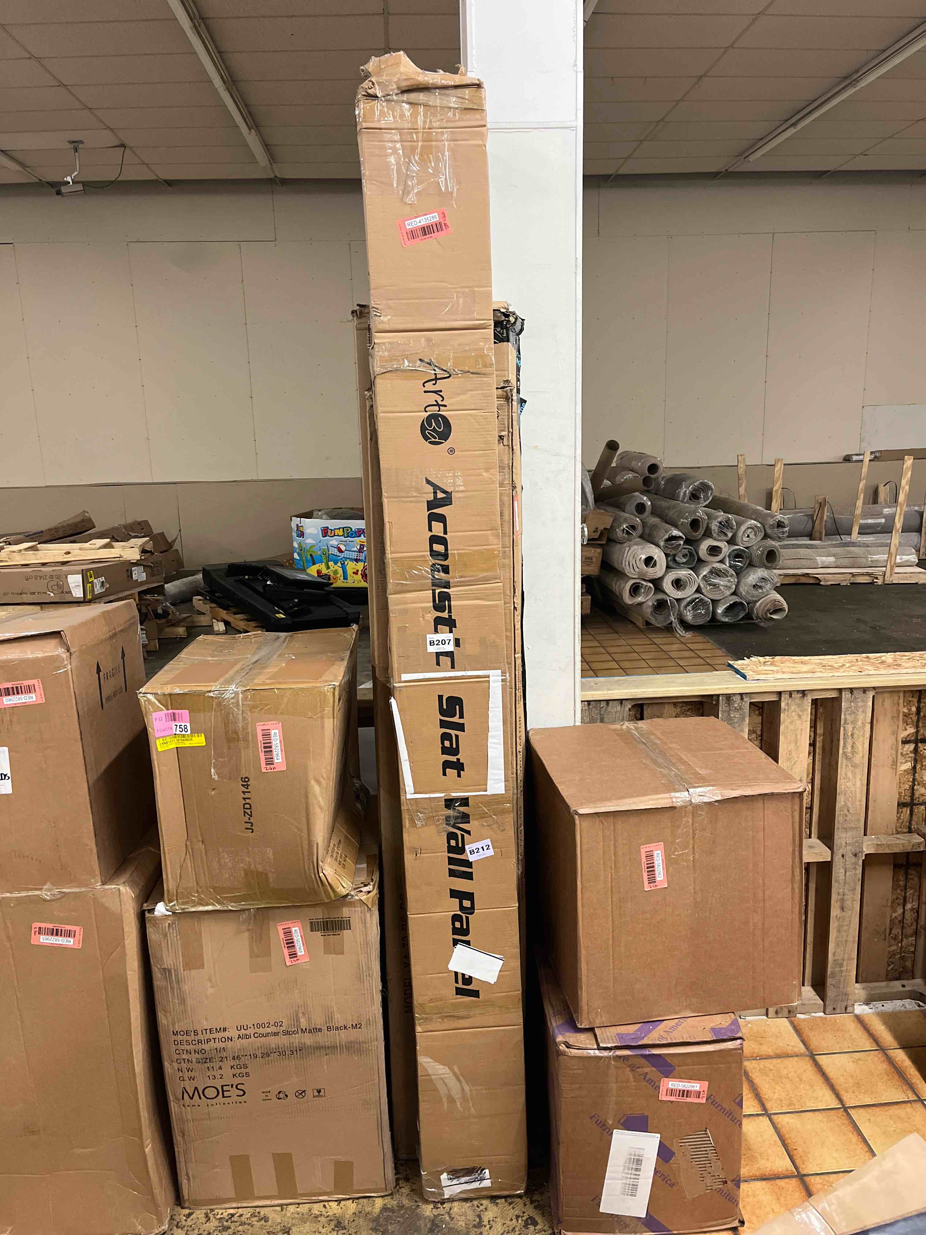 https://s3.amazonaws.com/lotting-images-prod/phillipi/RED4135286_1709611167165.jpeg