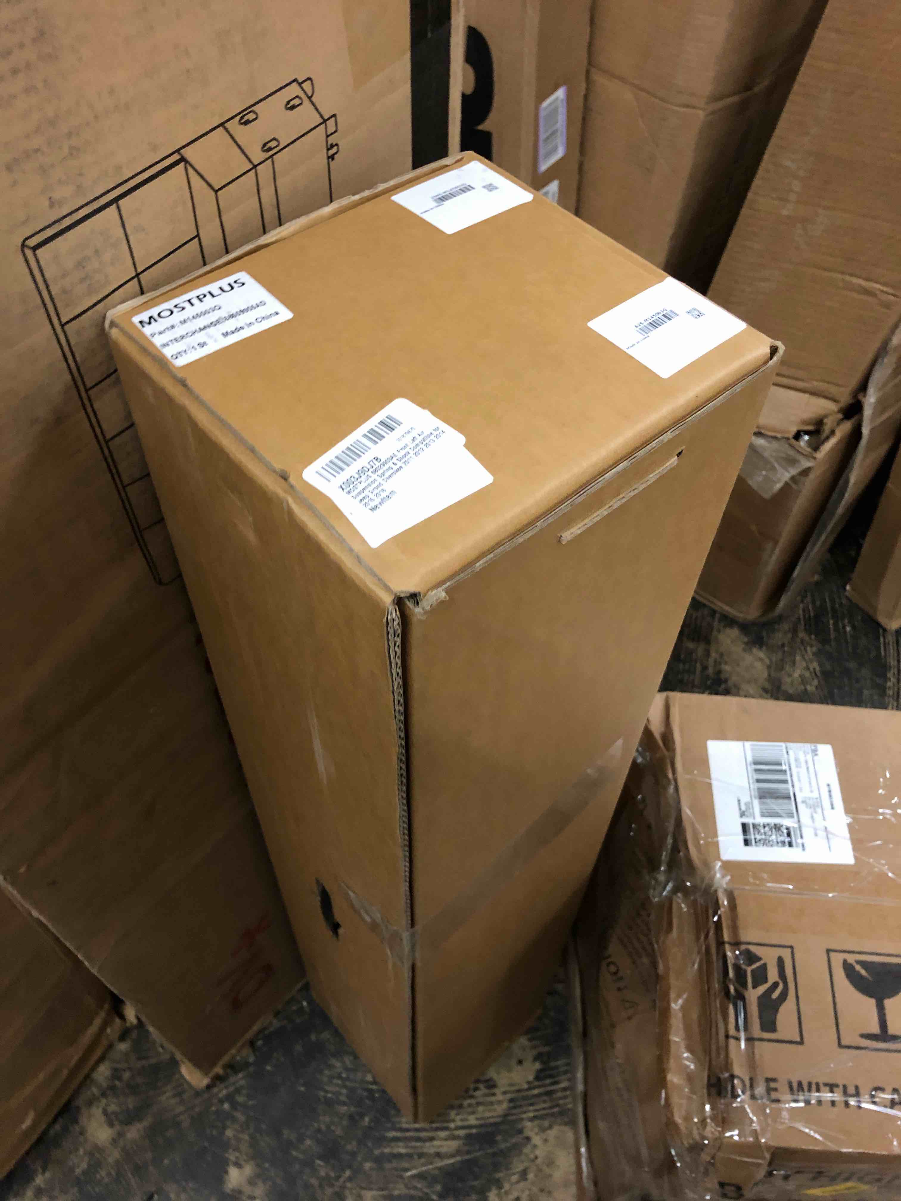 https://s3.amazonaws.com/lotting-images-prod/phillipi/RED4135354_1706745564609.jpeg