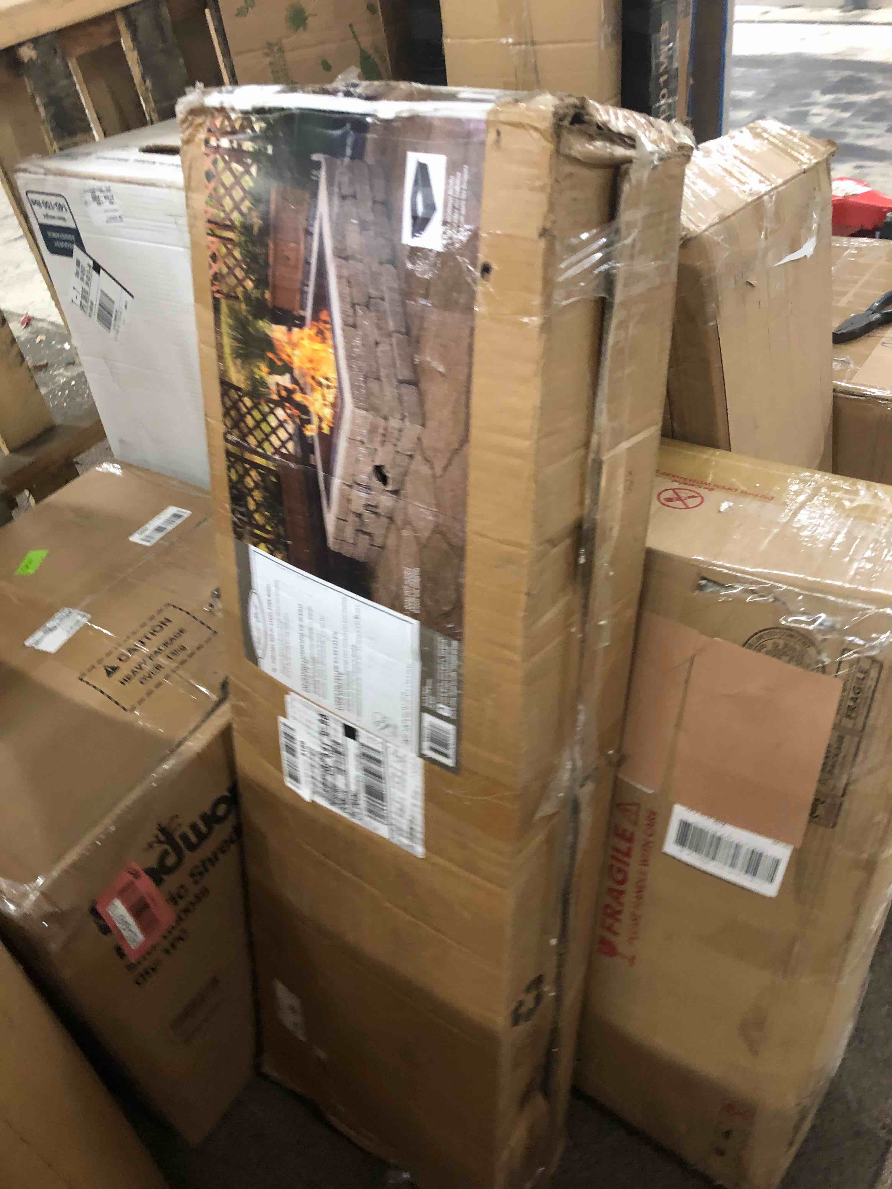https://s3.amazonaws.com/lotting-images-prod/phillipi/RED4249711_1685970069155.jpeg