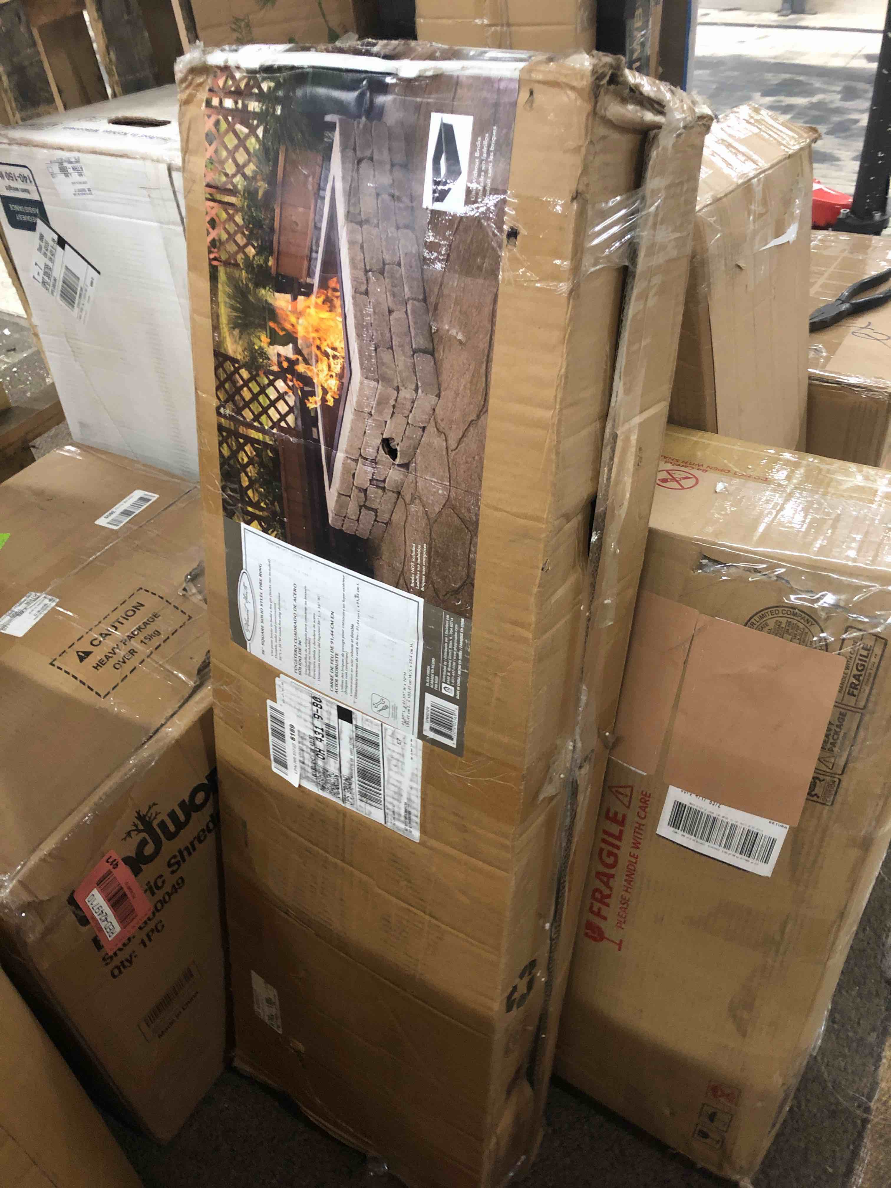 https://s3.amazonaws.com/lotting-images-prod/phillipi/RED4249711_1685970070383.jpeg