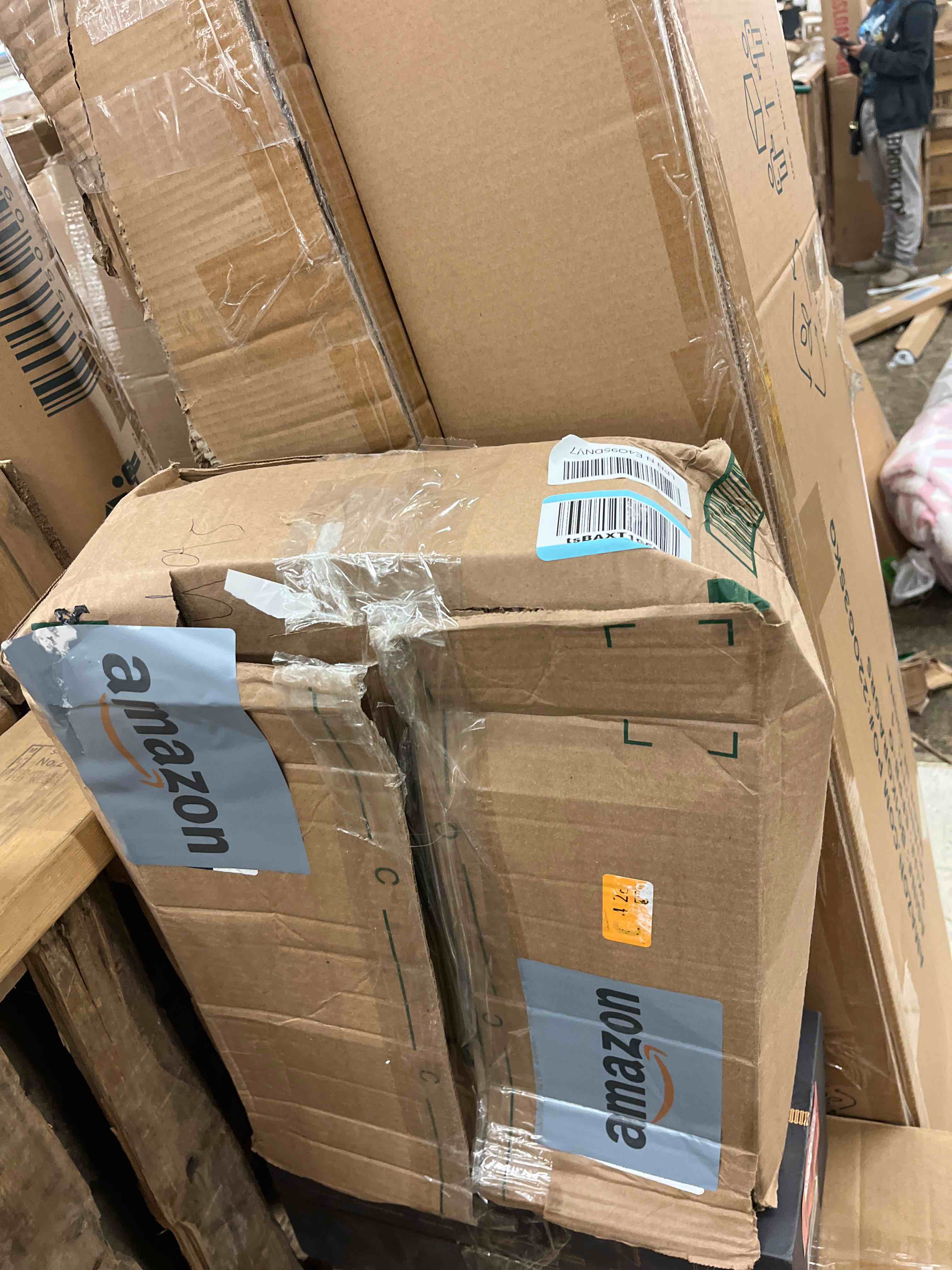 https://s3.amazonaws.com/lotting-images-prod/phillipi/RED4439288_1729871983327.jpeg
