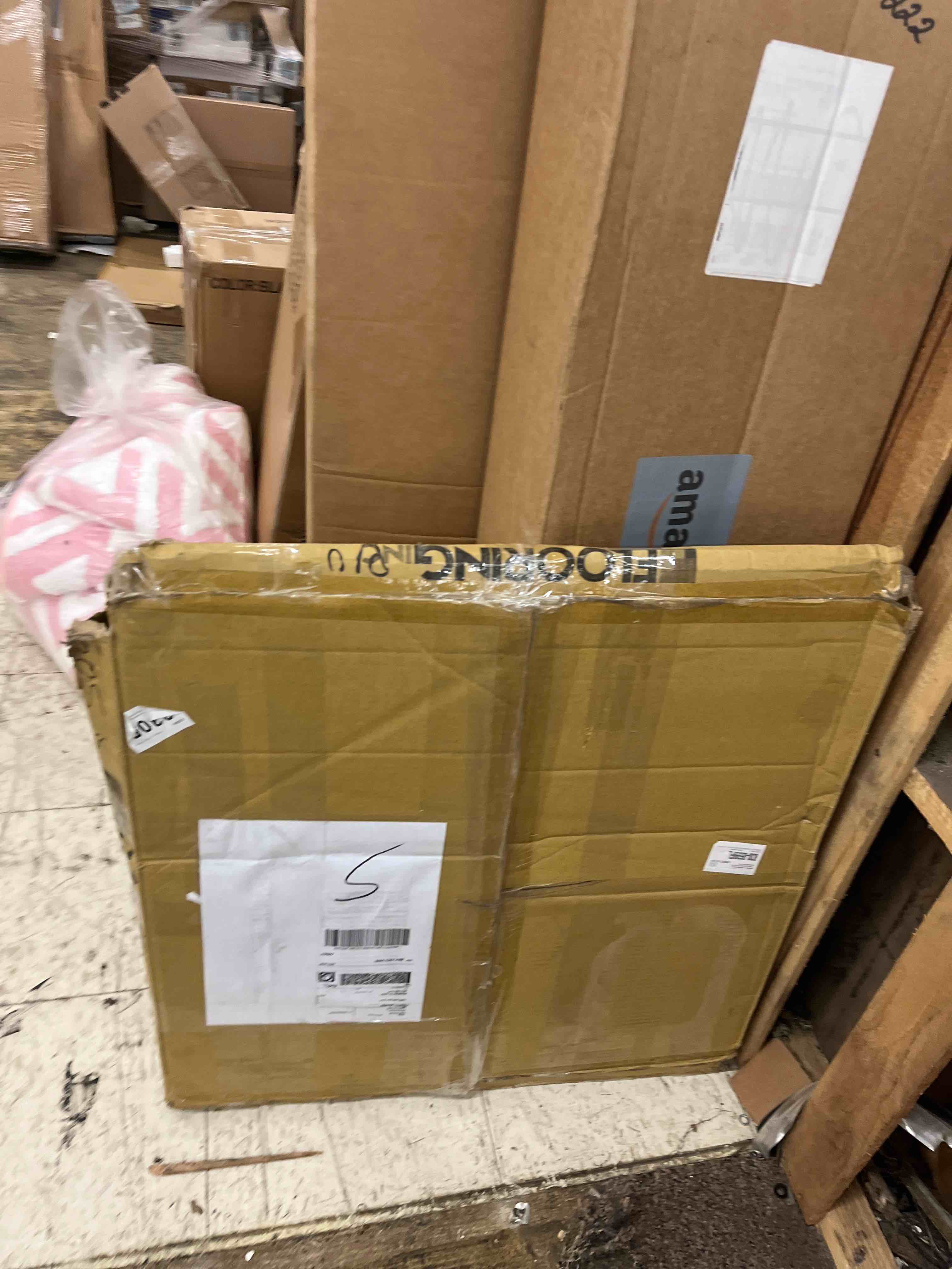https://s3.amazonaws.com/lotting-images-prod/phillipi/RED4439295_1729872591511.jpeg