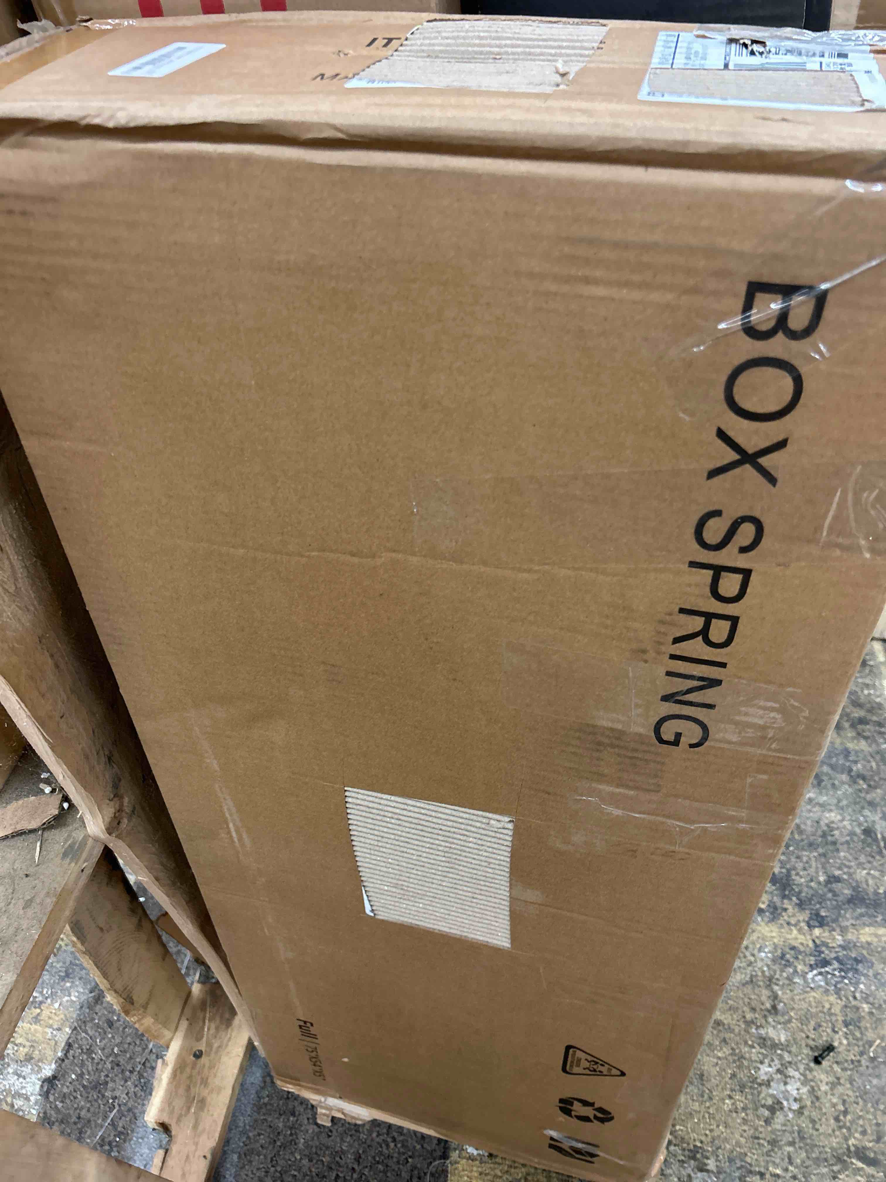 https://s3.amazonaws.com/lotting-images-prod/phillipi/RED4439299_1729871968326.jpeg