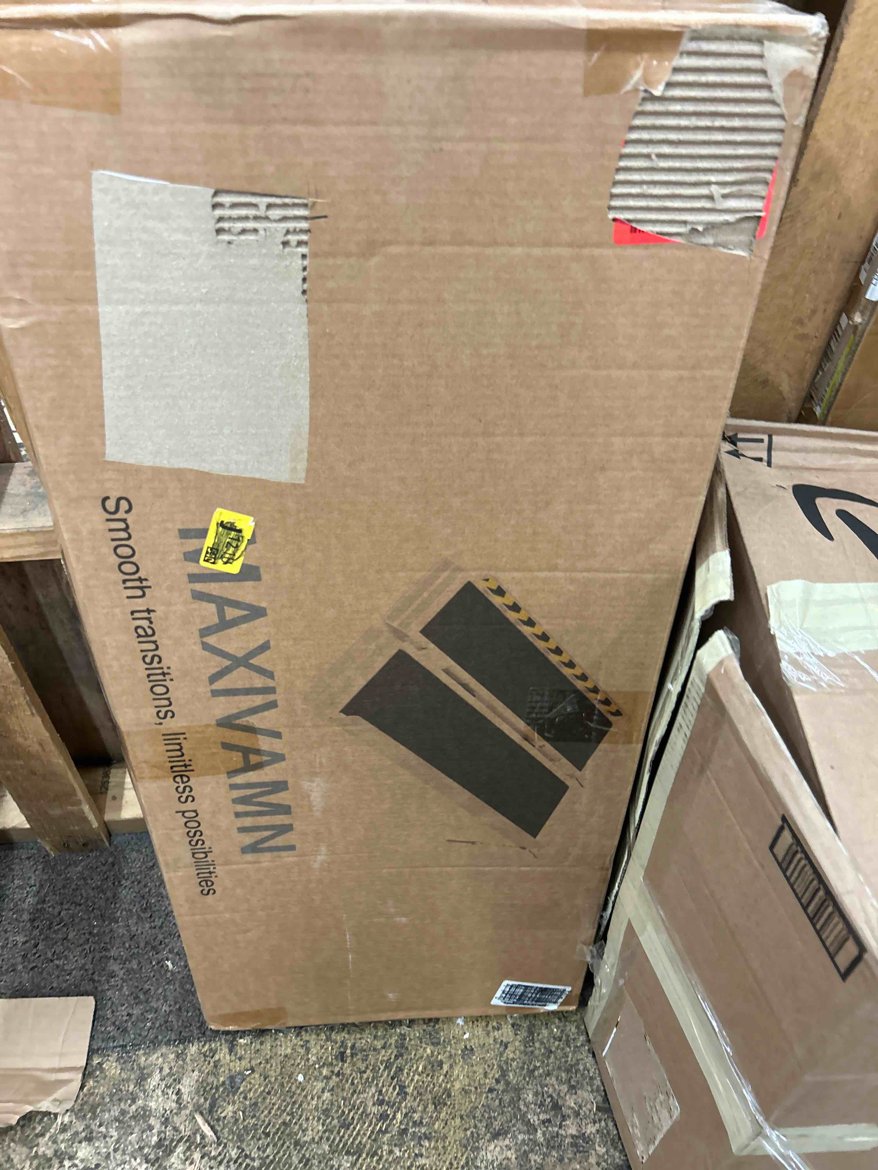 https://s3.amazonaws.com/lotting-images-prod/phillipi/RED4439309_1729873786934.jpeg