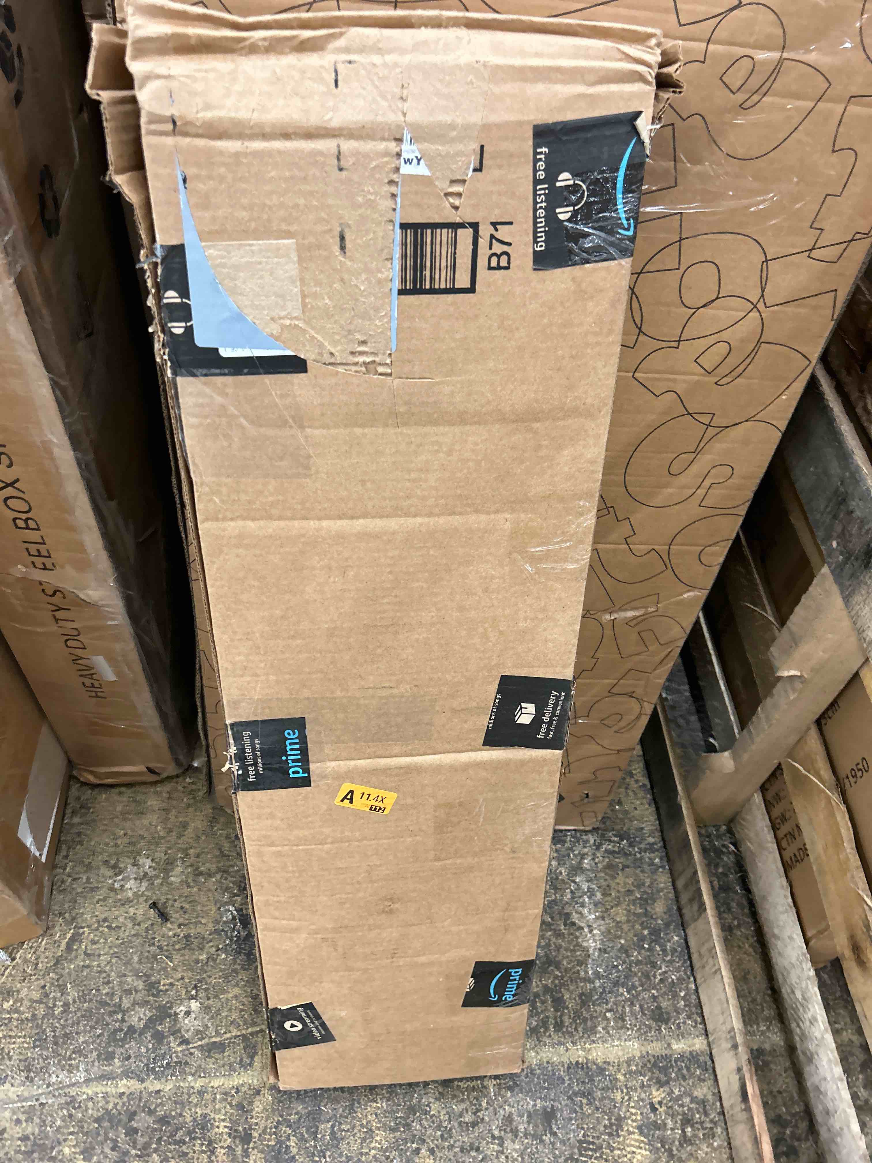 https://s3.amazonaws.com/lotting-images-prod/phillipi/RED4439311_1729874310613.jpeg