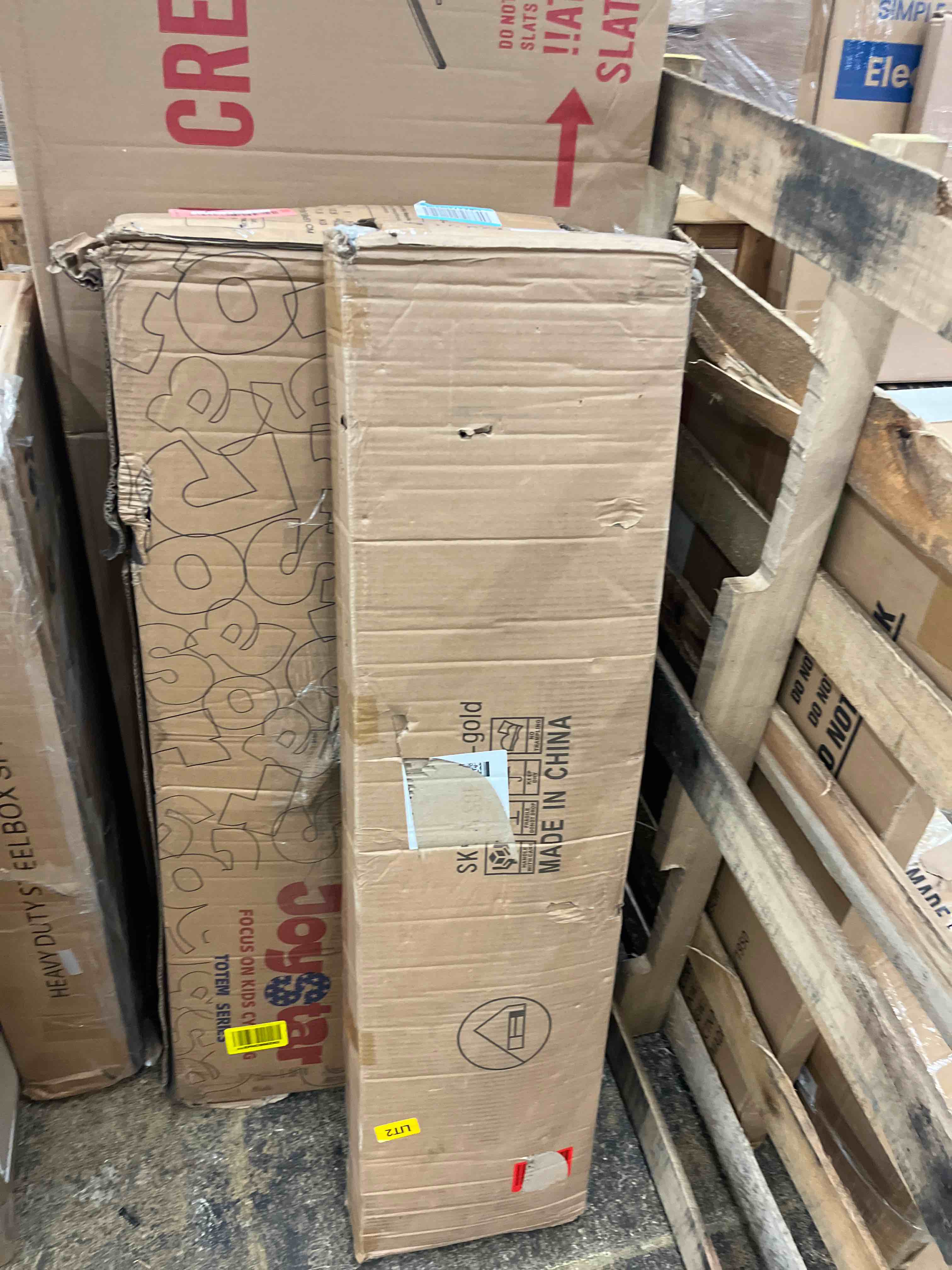 https://s3.amazonaws.com/lotting-images-prod/phillipi/RED4439312_1729874805480.jpeg