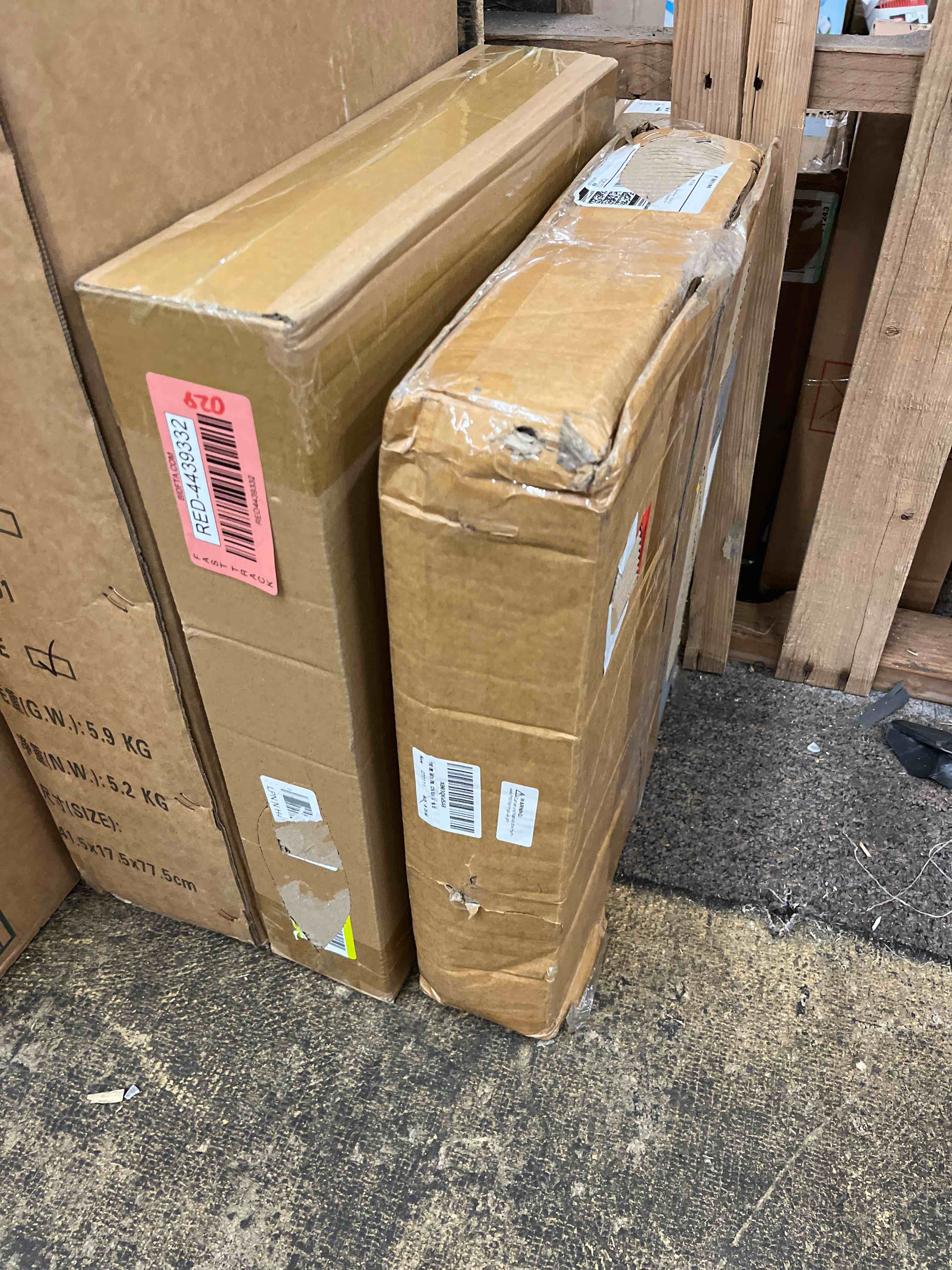 https://s3.amazonaws.com/lotting-images-prod/phillipi/RED4439333_1729873743267.jpeg