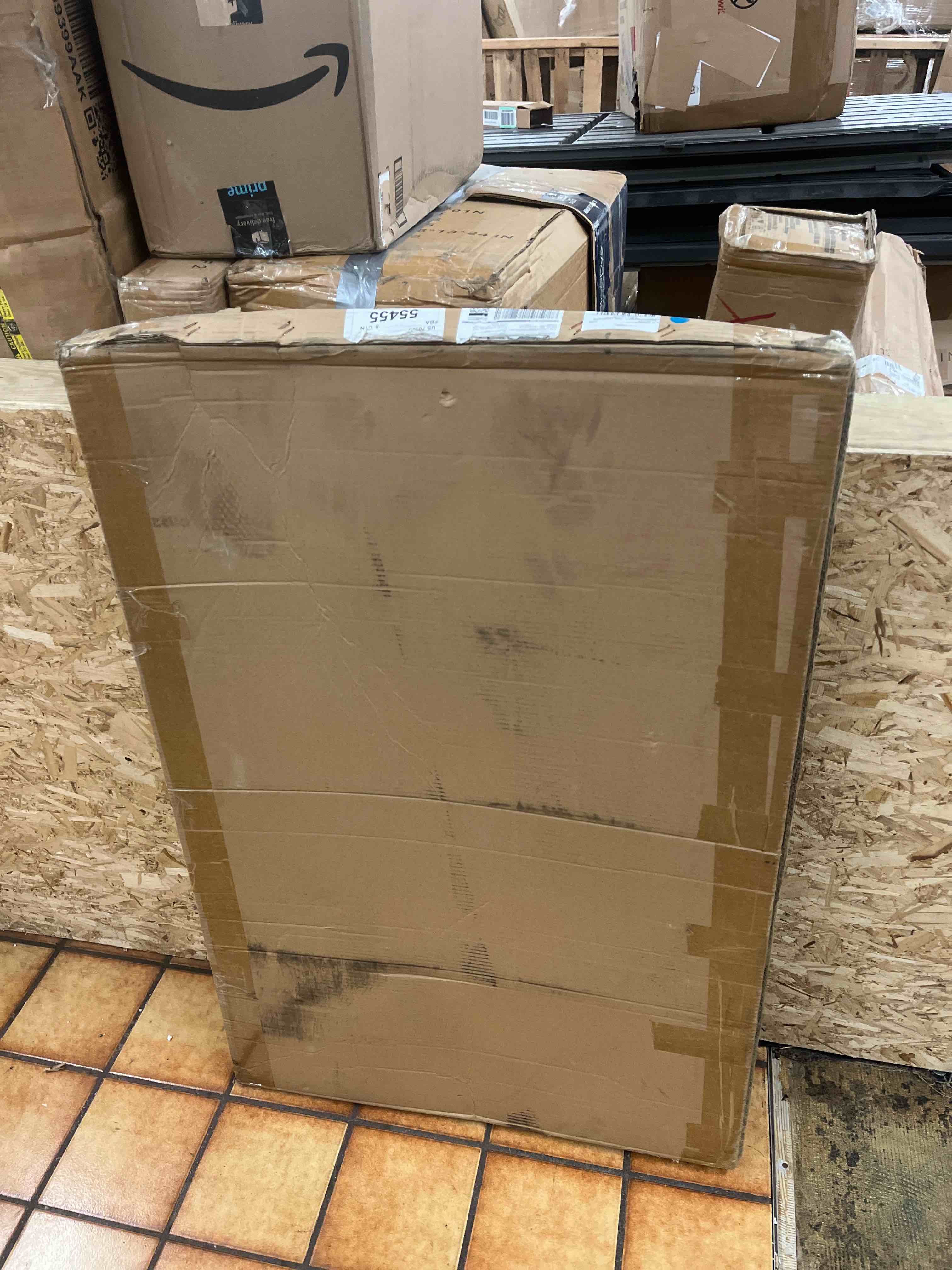 https://s3.amazonaws.com/lotting-images-prod/phillipi/RED4439410_1730450461304.jpeg
