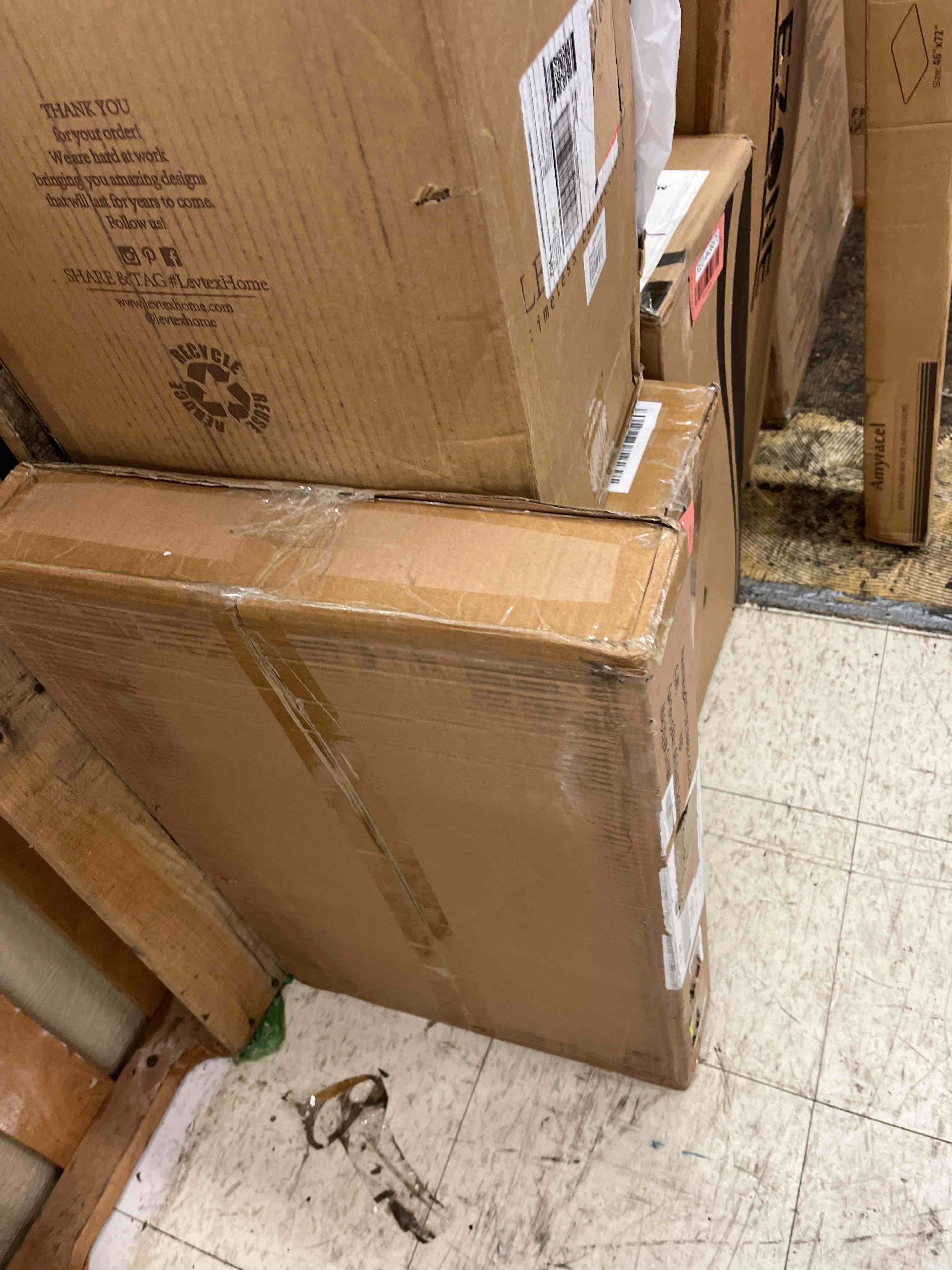 https://s3.amazonaws.com/lotting-images-prod/phillipi/RED4439579_1730300100608.jpeg