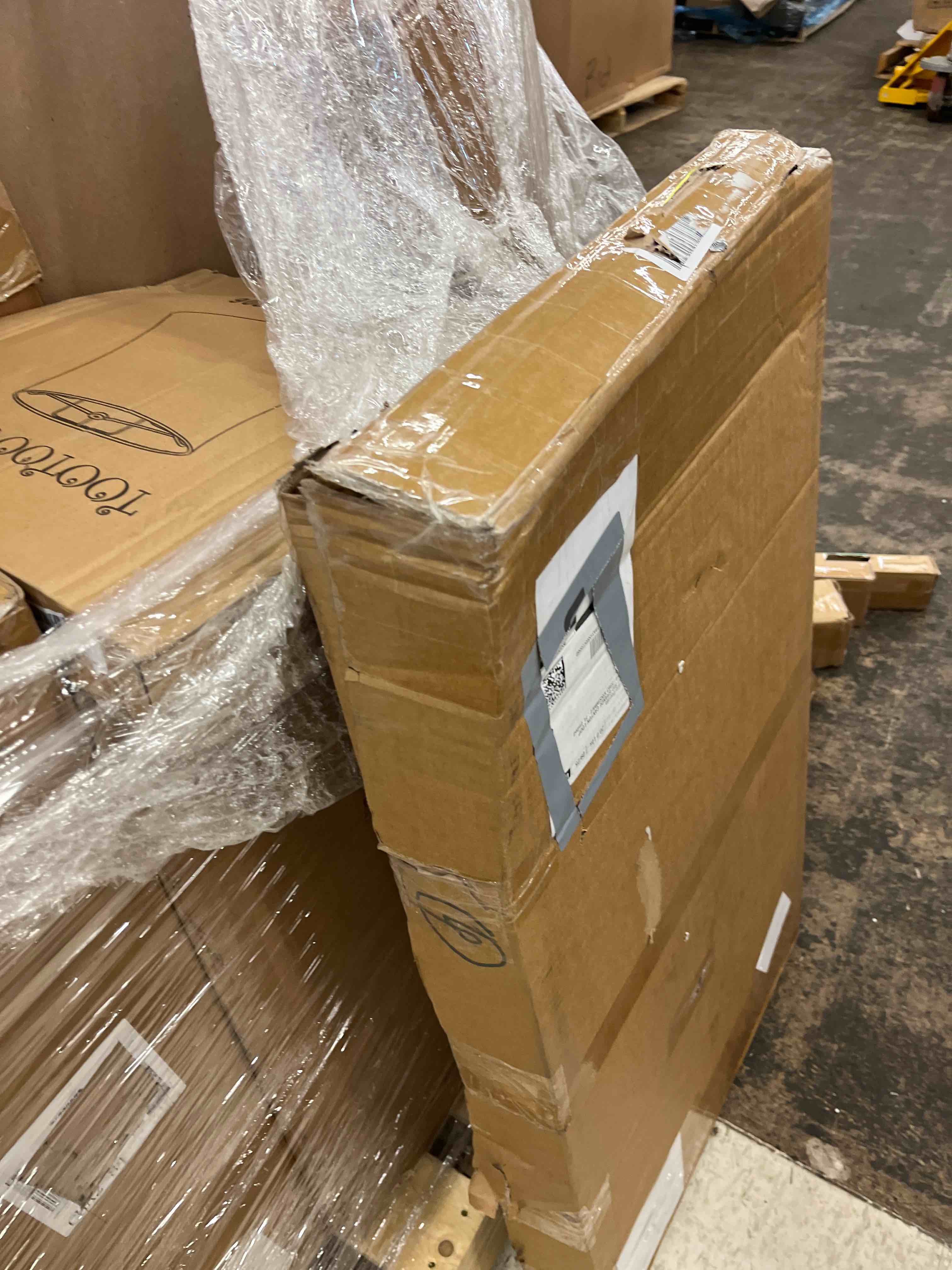 https://s3.amazonaws.com/lotting-images-prod/phillipi/RED4439589_1730298167804.jpeg