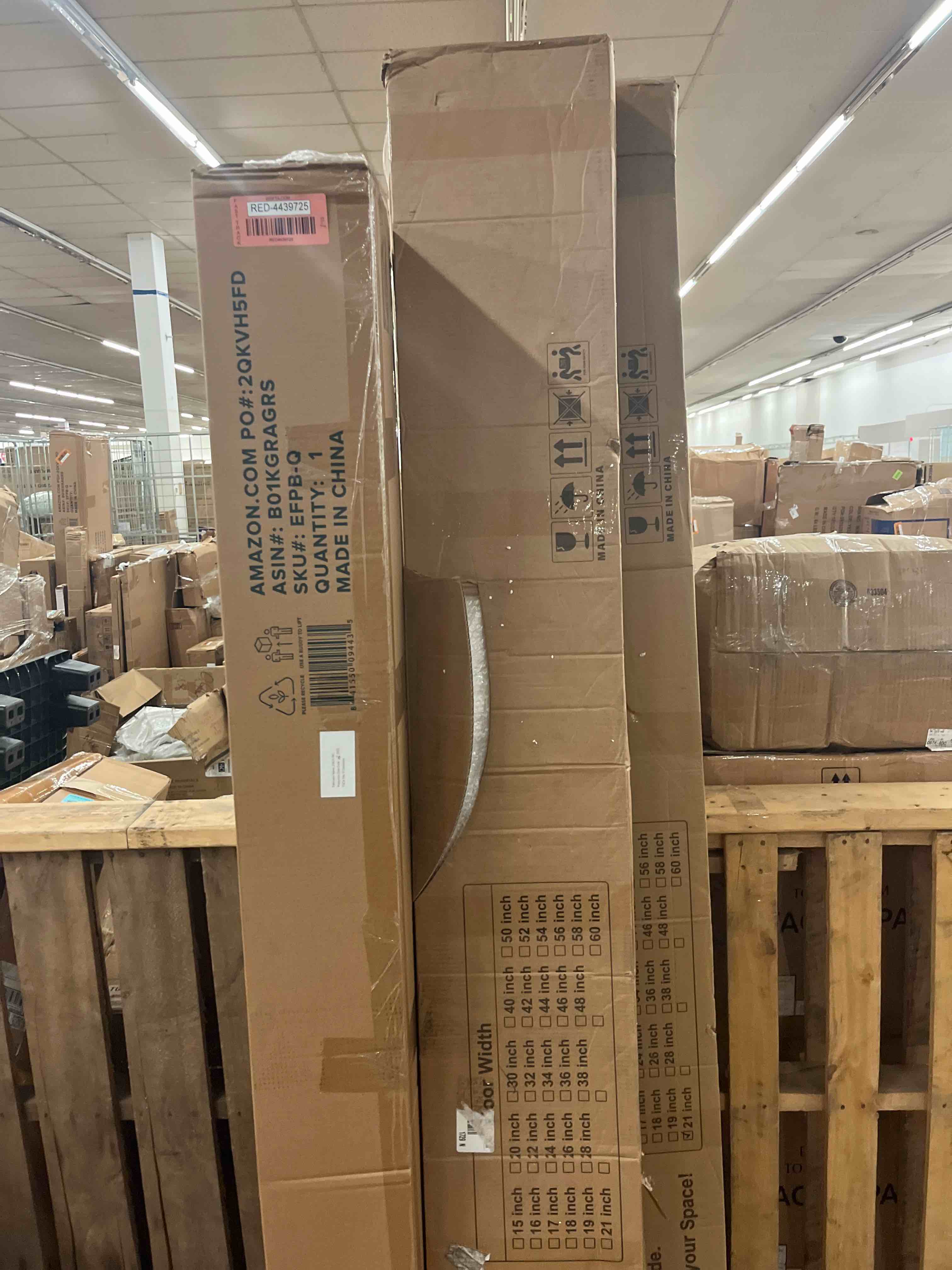 https://s3.amazonaws.com/lotting-images-prod/phillipi/RED4439727_1730443979457.jpeg