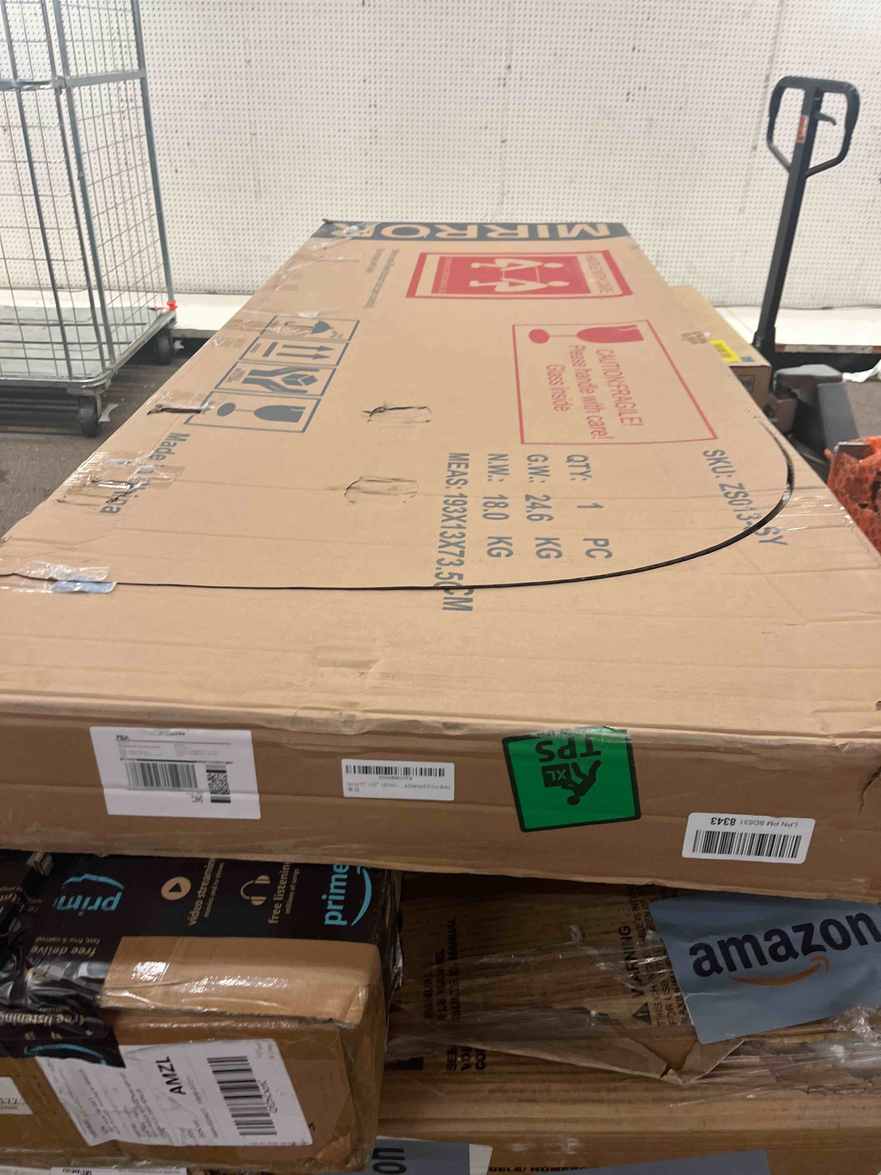 https://s3.amazonaws.com/lotting-images-prod/phillipi/RED4439733_1730441249154.jpeg