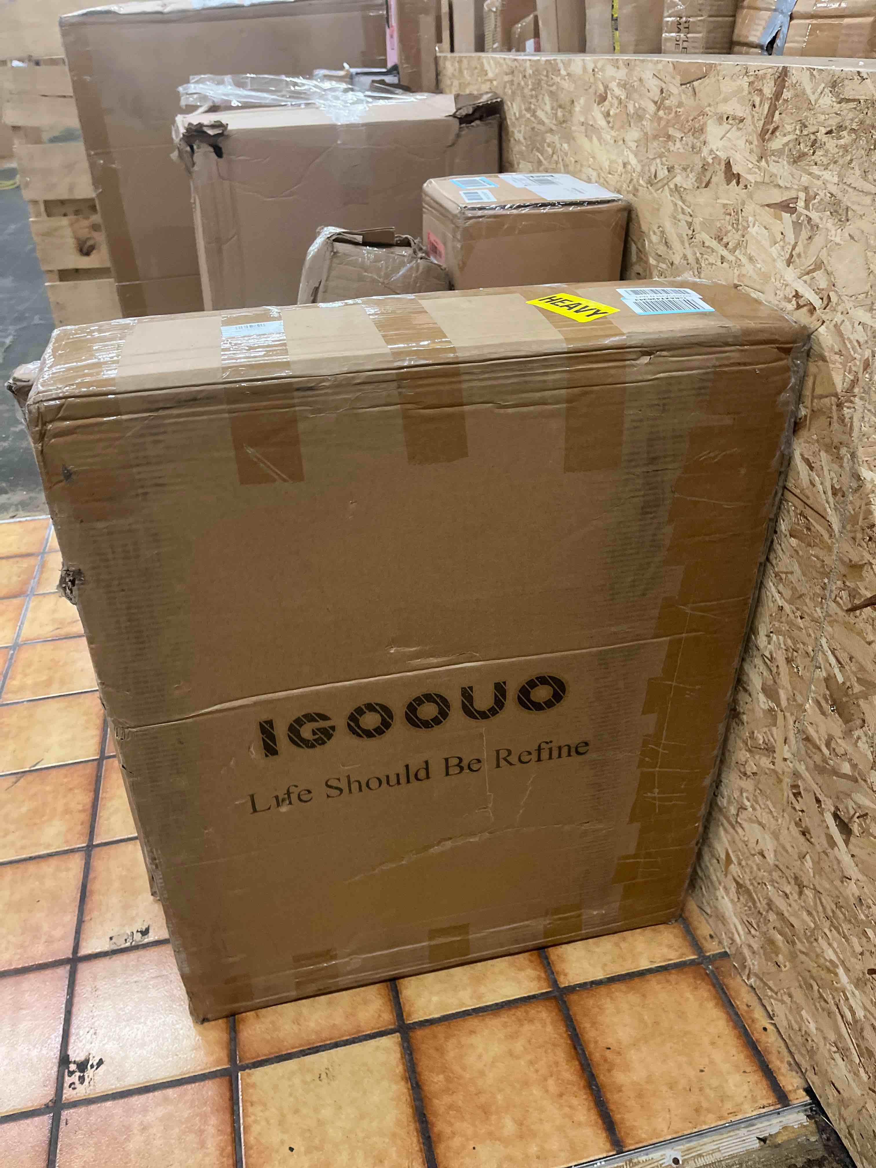 https://s3.amazonaws.com/lotting-images-prod/phillipi/RED4439744_1730451514197.jpeg