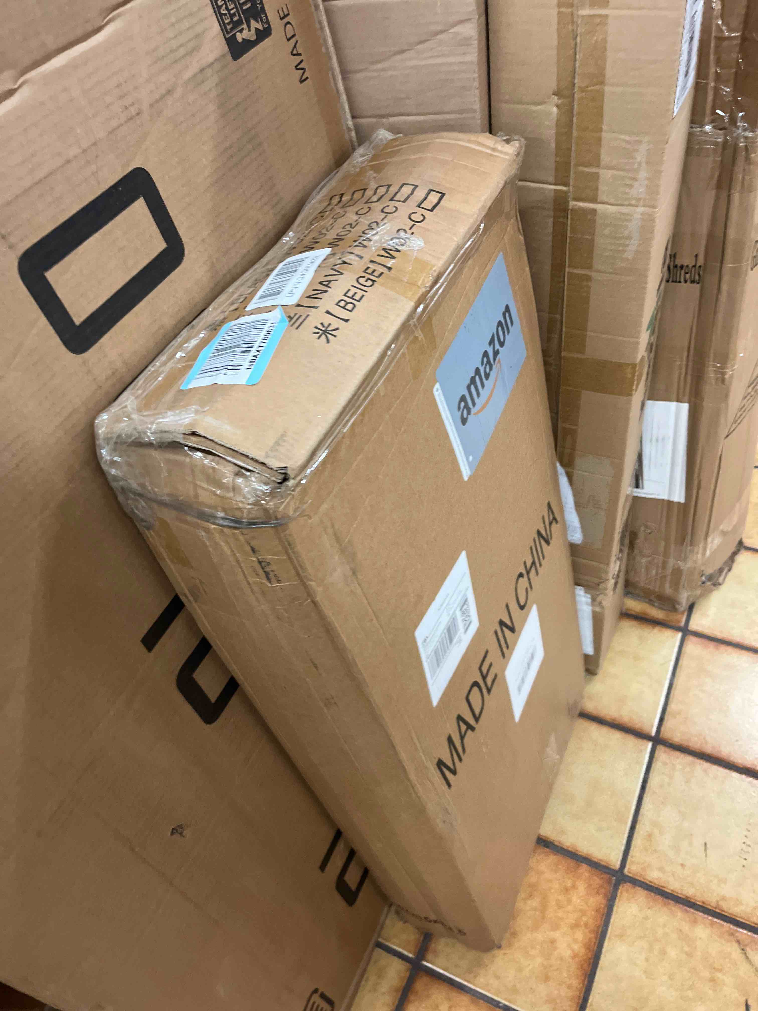 https://s3.amazonaws.com/lotting-images-prod/phillipi/RED4439820_1730455369315.jpeg