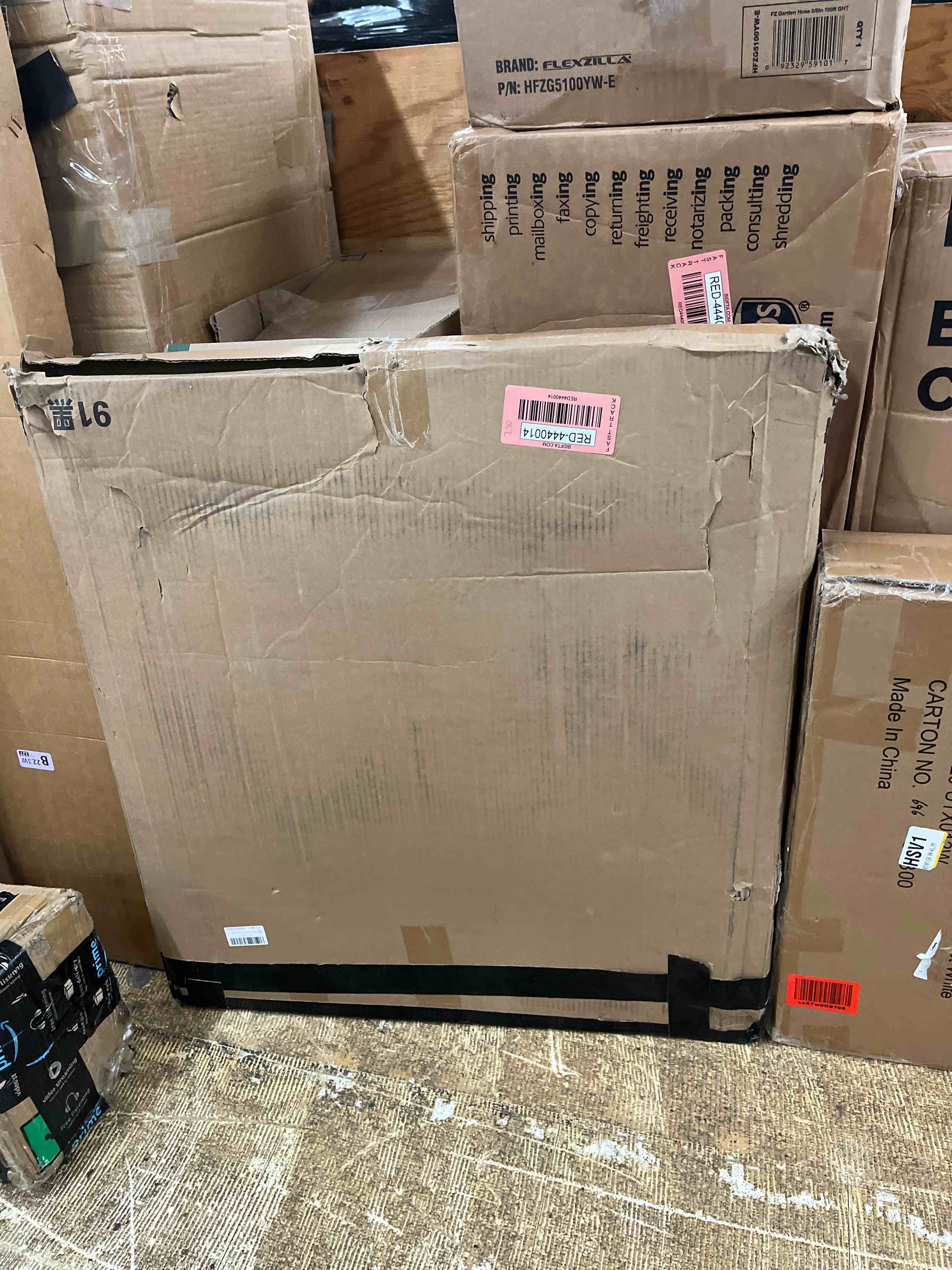 https://s3.amazonaws.com/lotting-images-prod/phillipi/RED4440014_1730809848204.jpeg