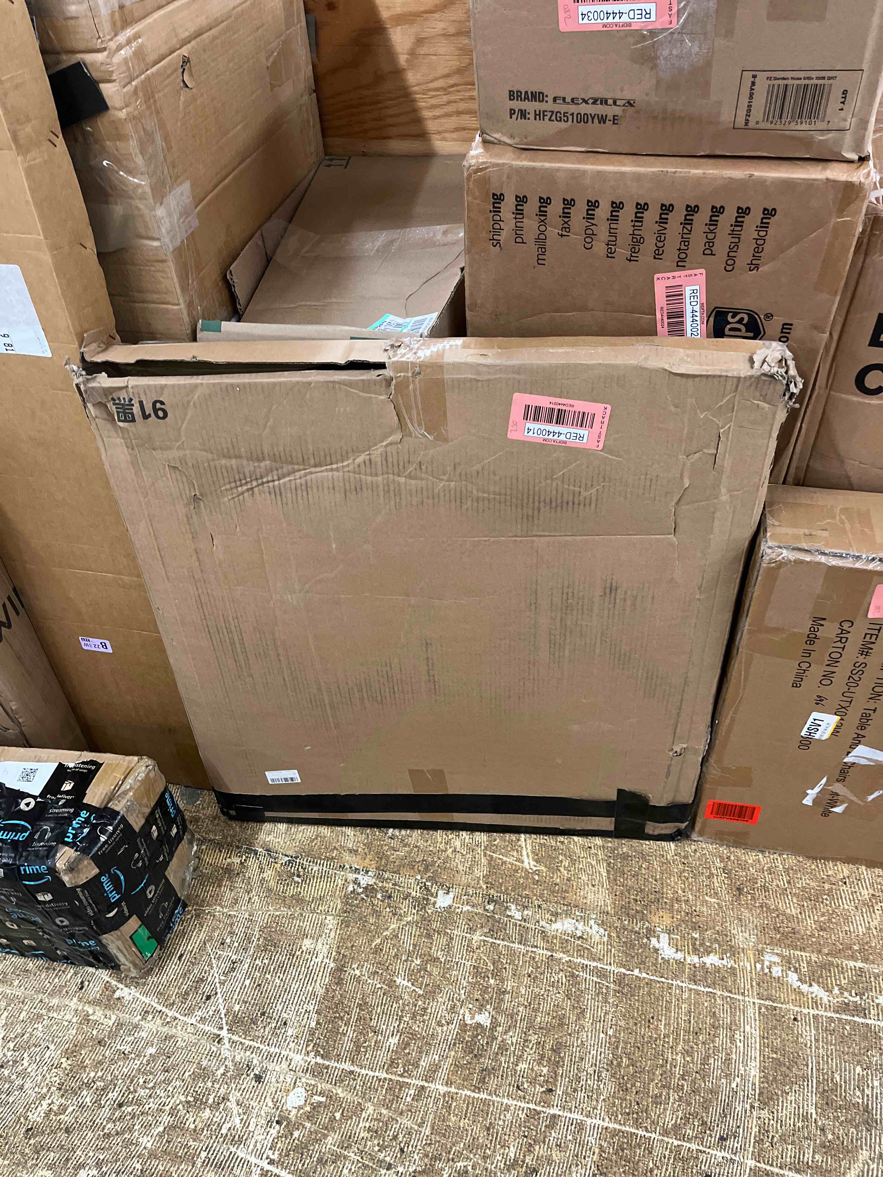 https://s3.amazonaws.com/lotting-images-prod/phillipi/RED4440014_1730809849712.jpeg
