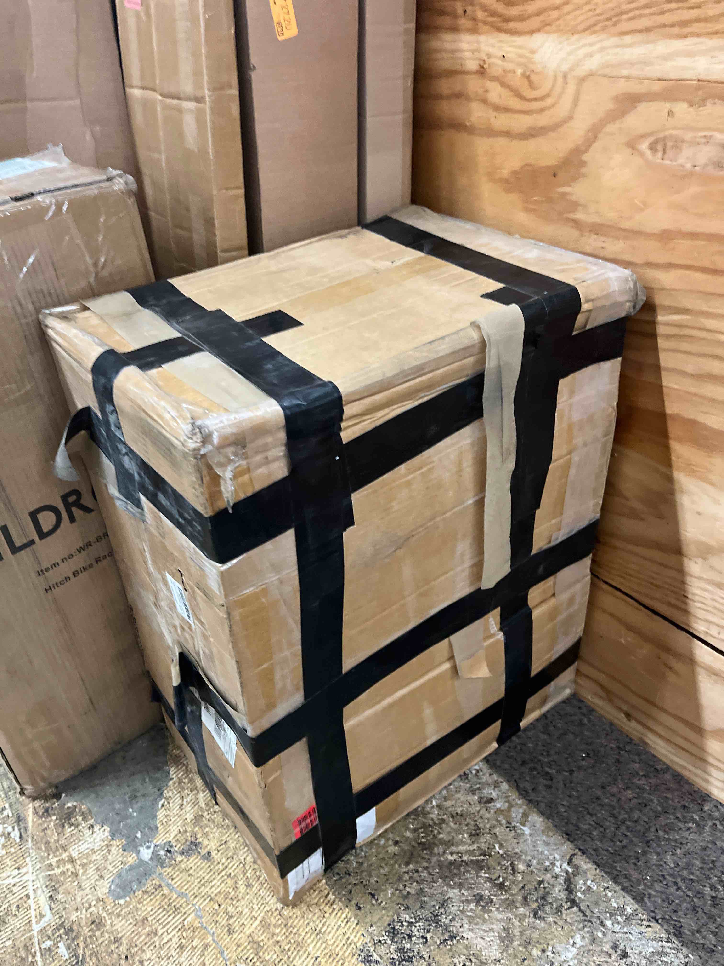 https://s3.amazonaws.com/lotting-images-prod/phillipi/RED4440015_1730808630111.jpeg