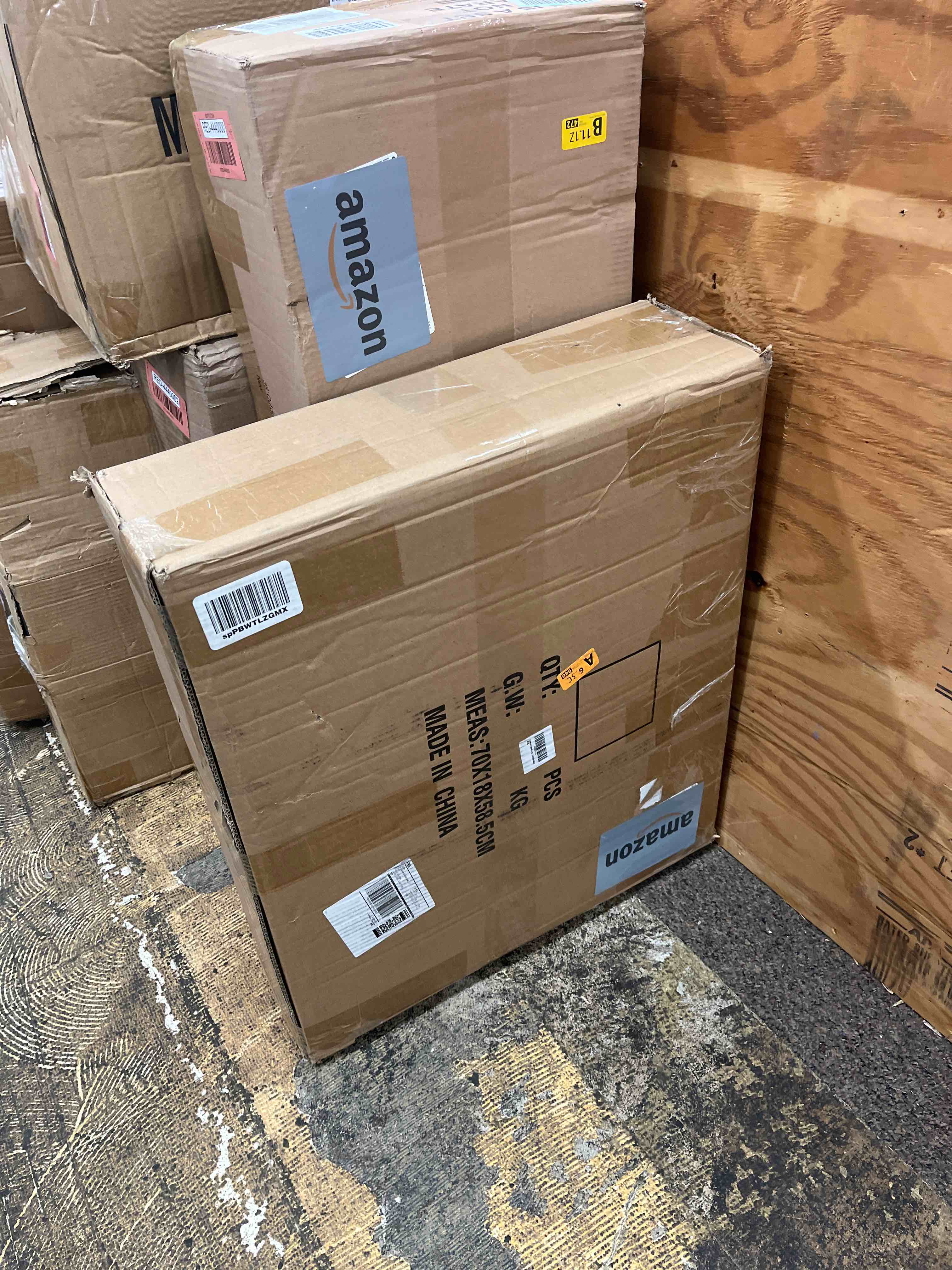 https://s3.amazonaws.com/lotting-images-prod/phillipi/RED4440037_1730812630149.jpeg