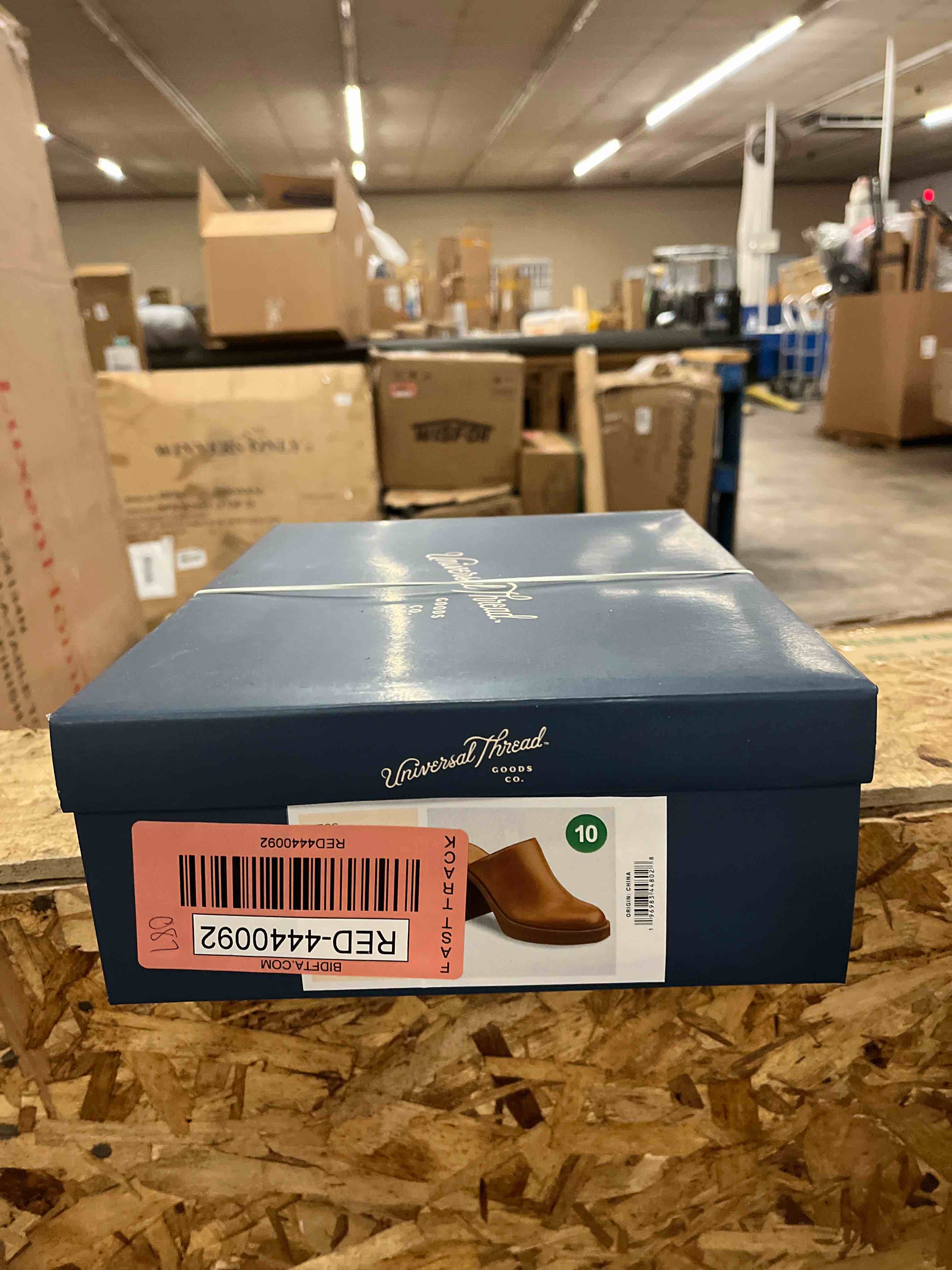 https://s3.amazonaws.com/lotting-images-prod/phillipi/RED4440092_1730887895646.jpeg