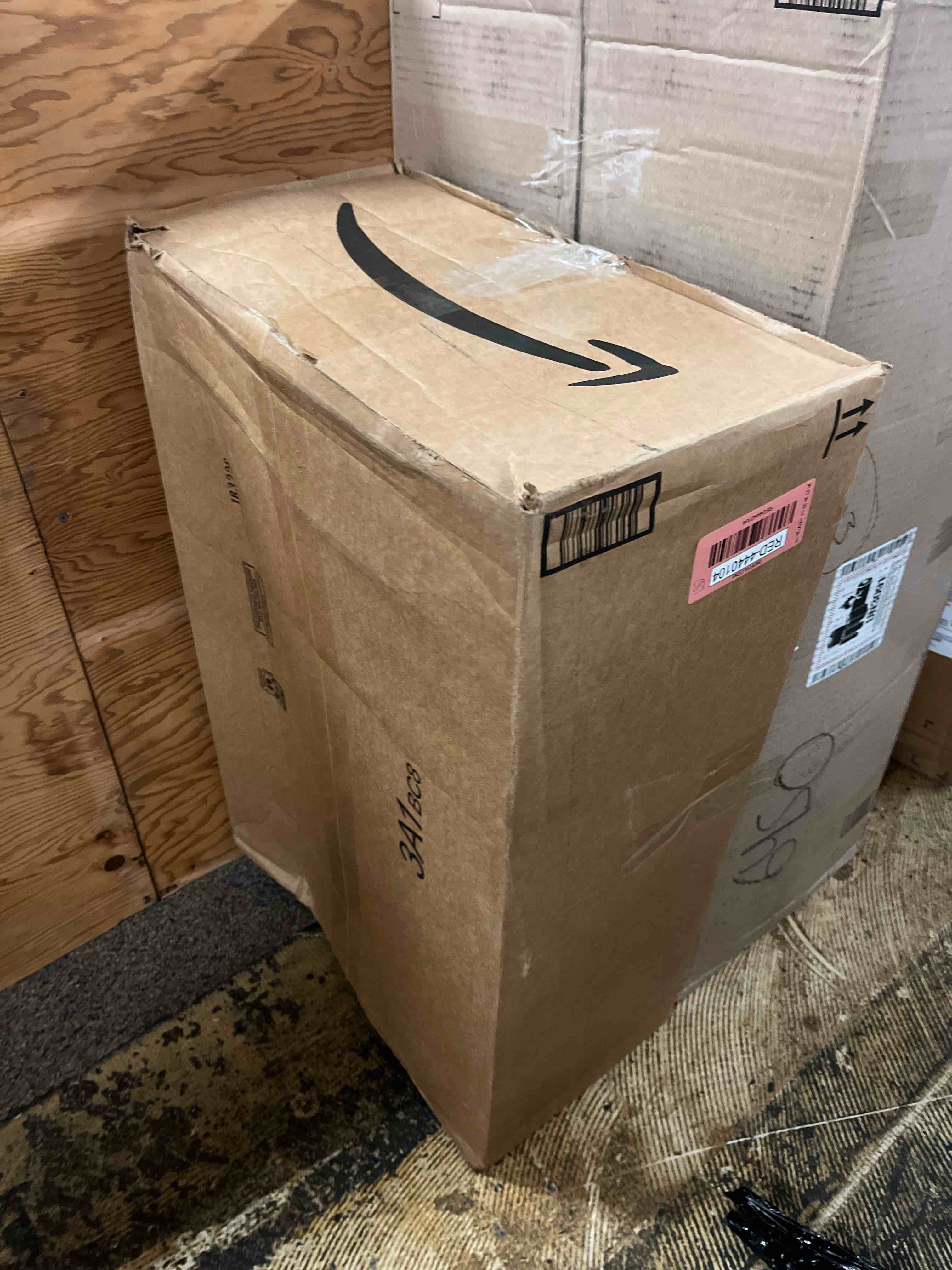 https://s3.amazonaws.com/lotting-images-prod/phillipi/RED4440104_1730886788141.jpeg