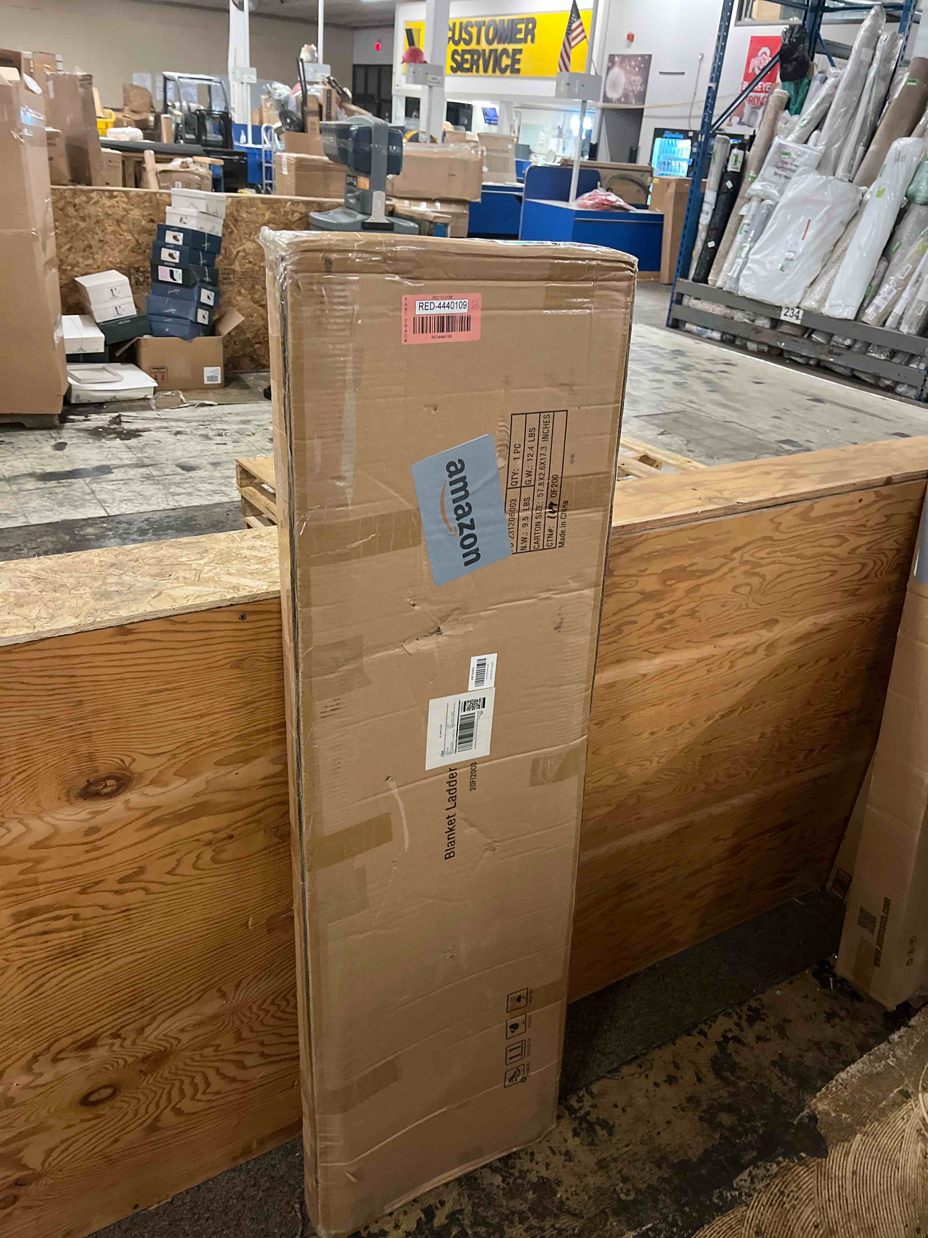 https://s3.amazonaws.com/lotting-images-prod/phillipi/RED4440109_1730886424699.jpeg