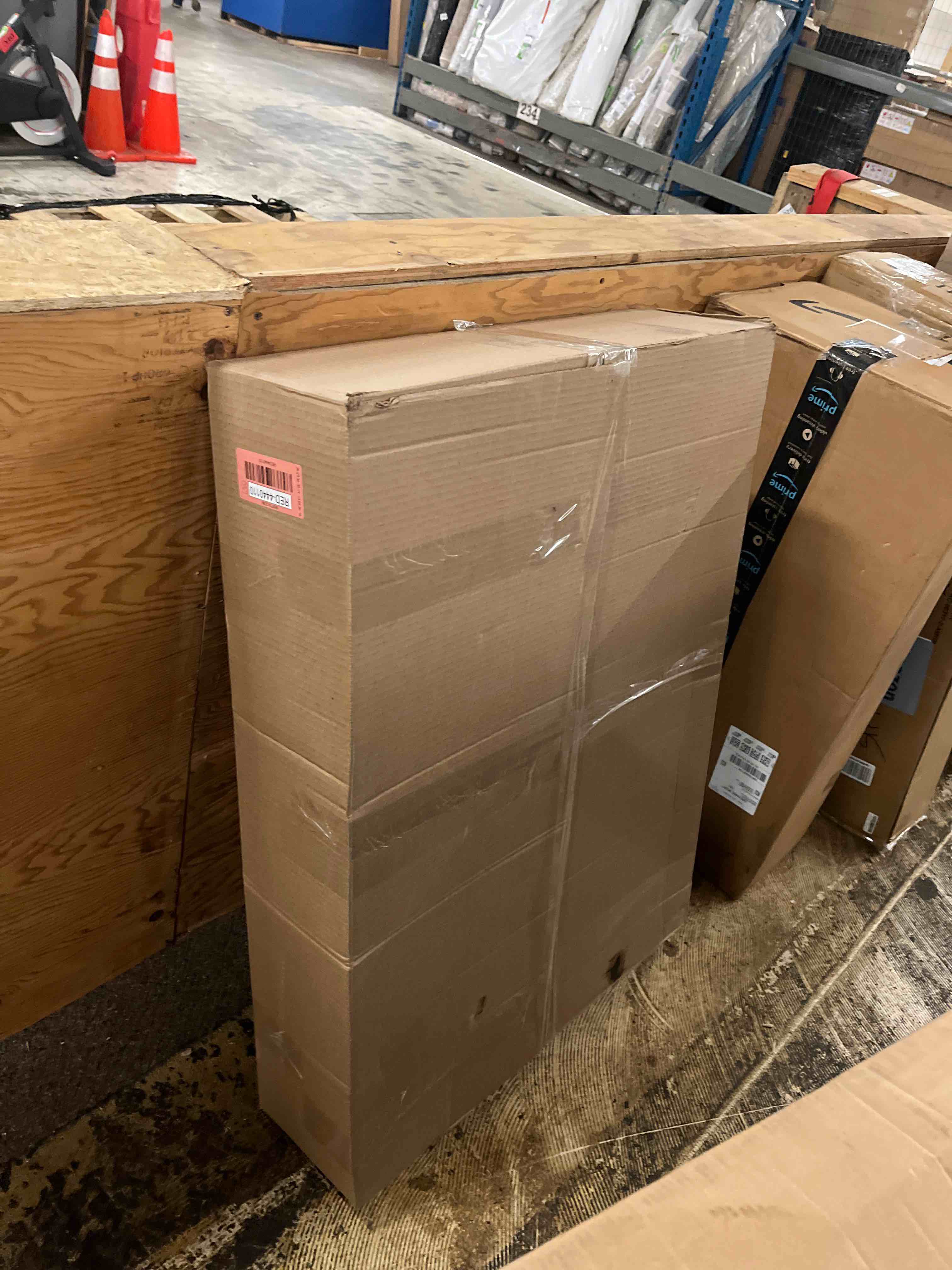 https://s3.amazonaws.com/lotting-images-prod/phillipi/RED4440110_1730886239862.jpeg